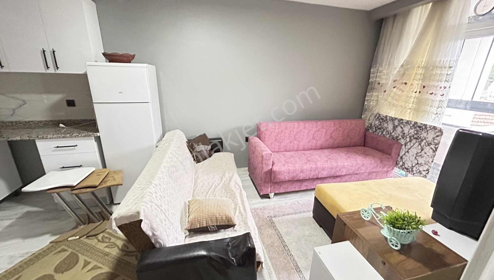 Bostanpazarı'nda Kapalı Balkonlu Eşyalı Geniş 1+1 Kiralık Daire - Görsel 25