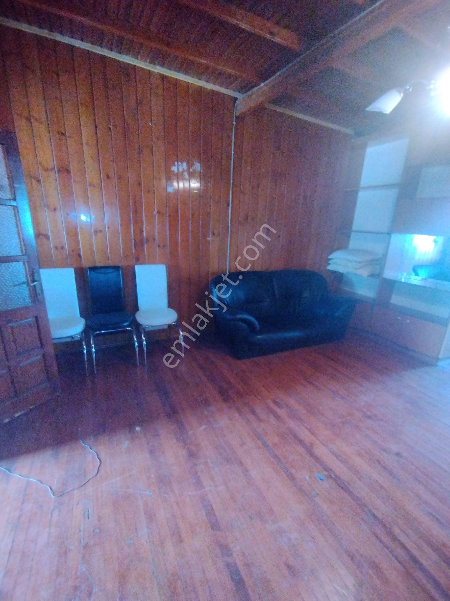Ege Mah. De Kiralık Çatı Katı2+1 Daire - Görsel 5