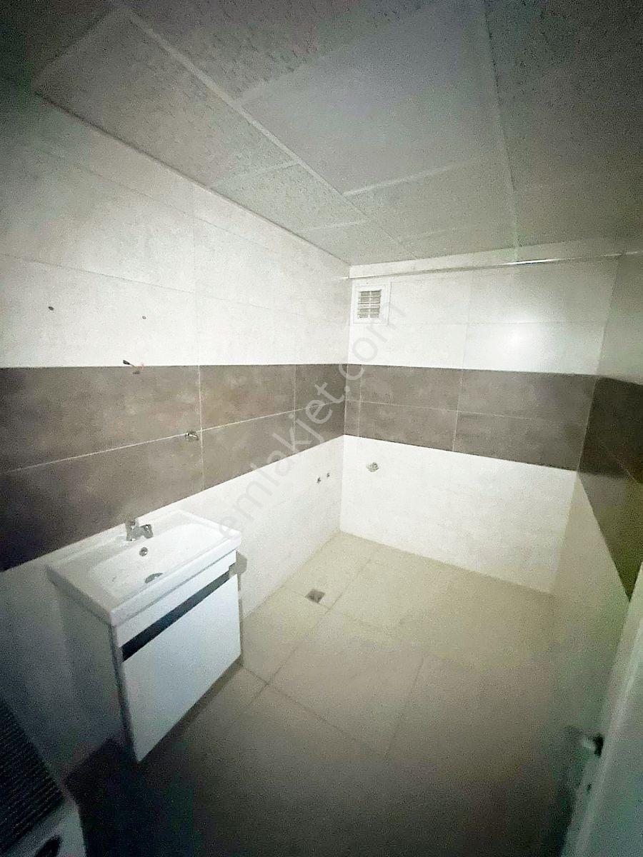 Karahan Emlak'tan Sivasın Göbeğinde Kiralık 2+1 Ofis&ev Olarak - Görsel 20