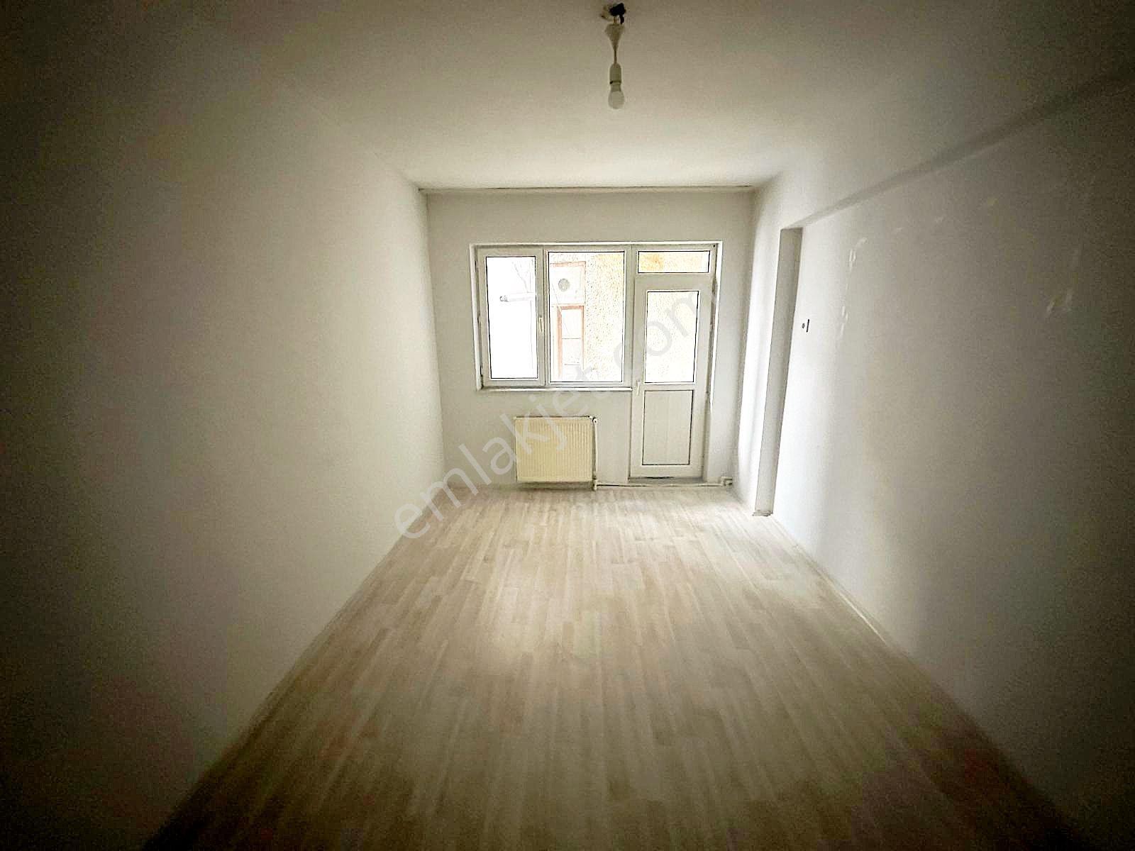 Karahan Emlak'tan Sivasın Göbeğinde Kiralık 2+1 Ofis&ev Olarak - Görsel 11
