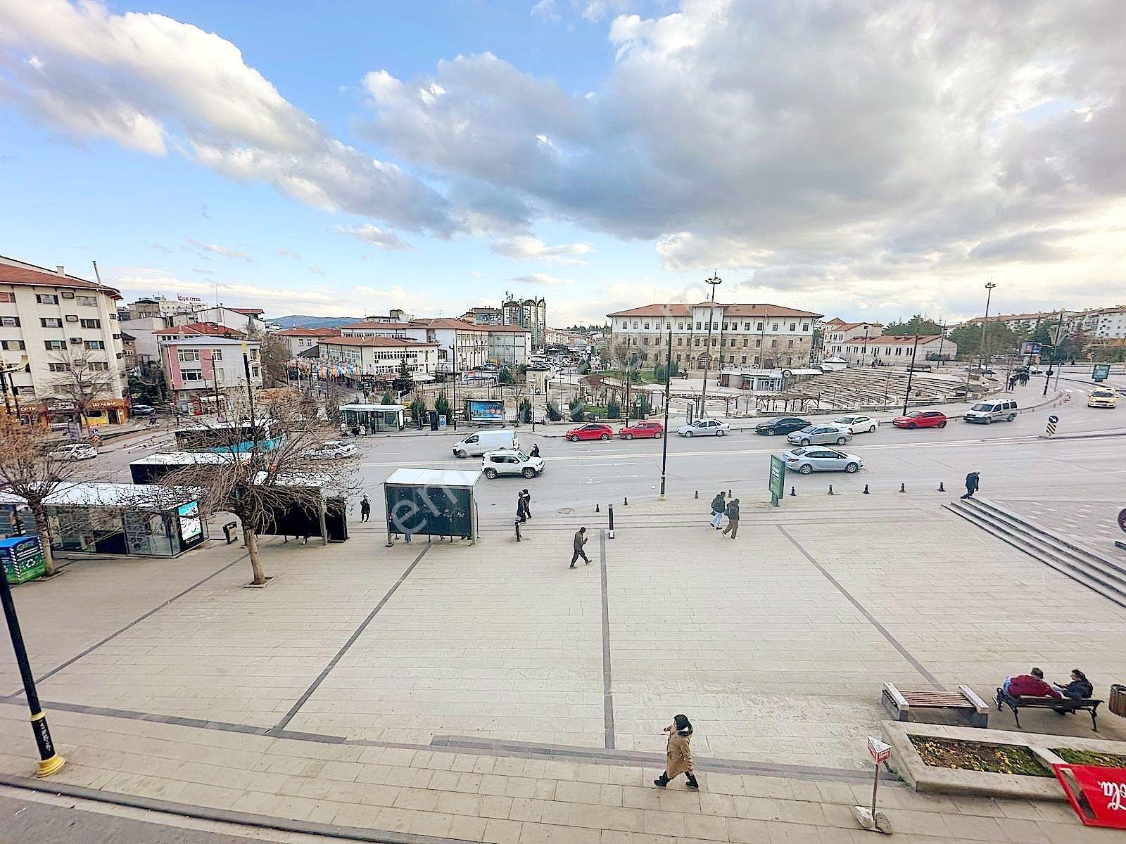 Karahan Emlak'tan Sivasın Göbeğinde Kiralık 2+1 Ofis&ev Olarak - Görsel 6