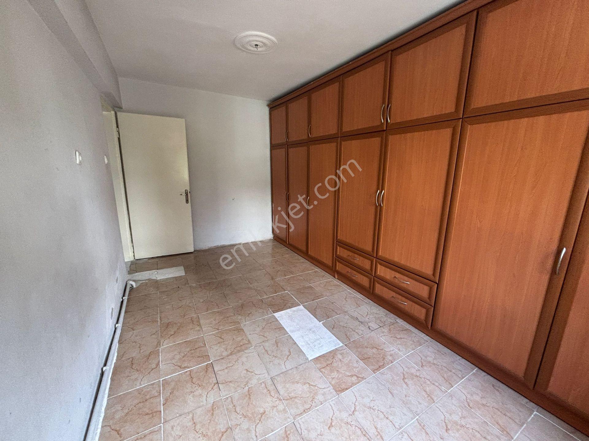 Acill Buca-koop Mah.de Otoban Yanı 3+1 120m2 Dgazlı Y.giriş Asansörlü Site İçi Satılık Daire - Görsel 6