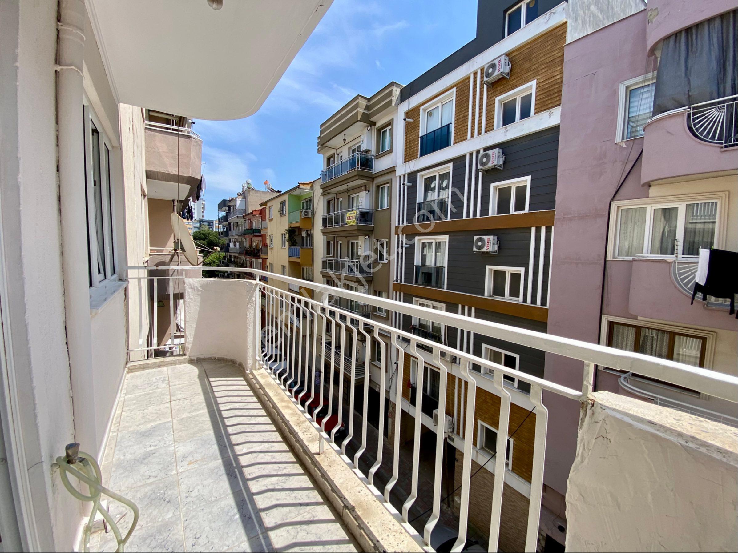 Eab’den Aydın Satılık 2+1 Geniş 120 M2 3.kat Kurtuluş Mah. İçi Sıfır Yapılı Doğalgazlı Daire - Görsel 17