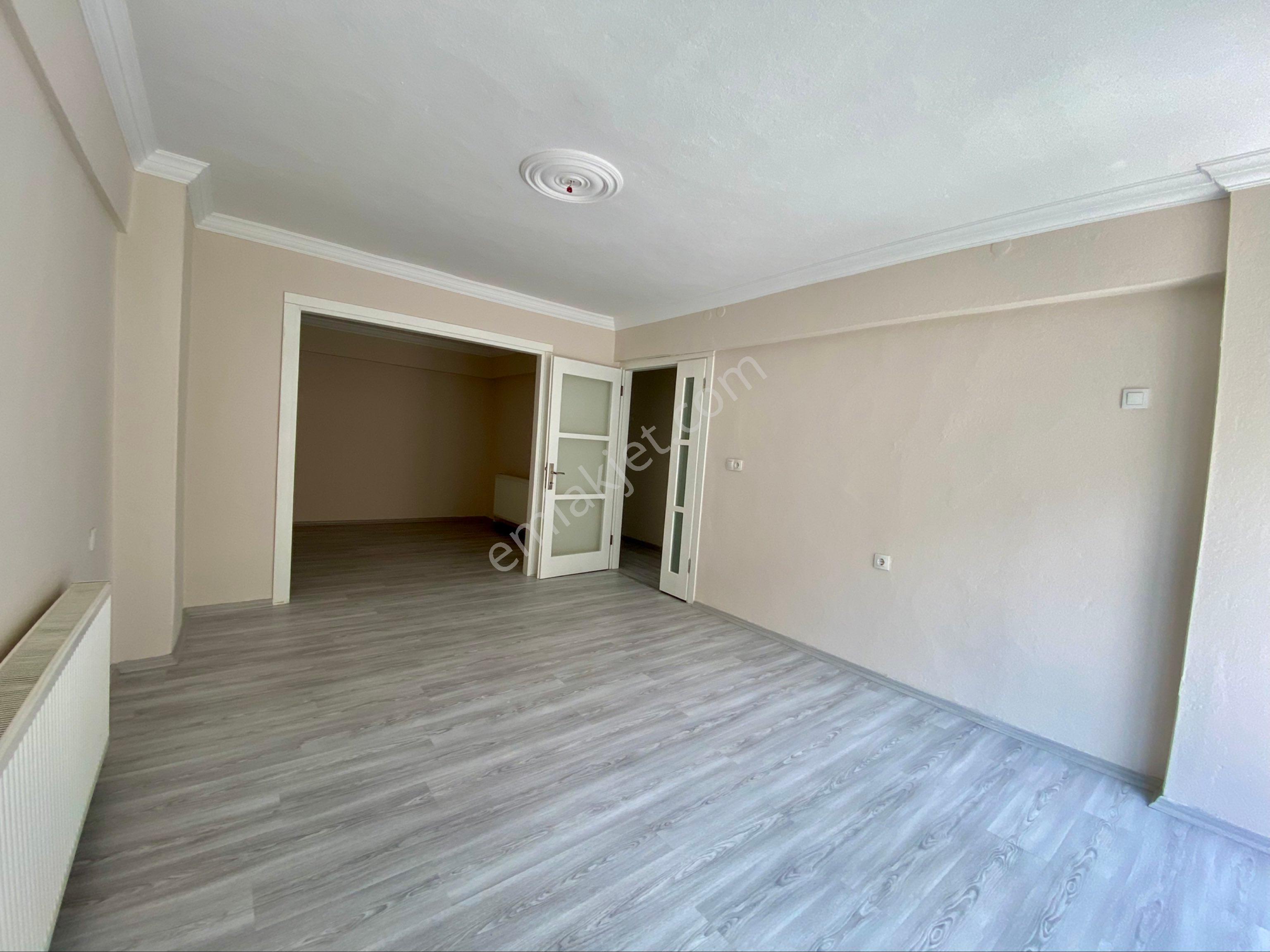 Eab’den Aydın Satılık 2+1 Geniş 120 M2 3.kat Kurtuluş Mah. İçi Sıfır Yapılı Doğalgazlı Daire - Görsel 6