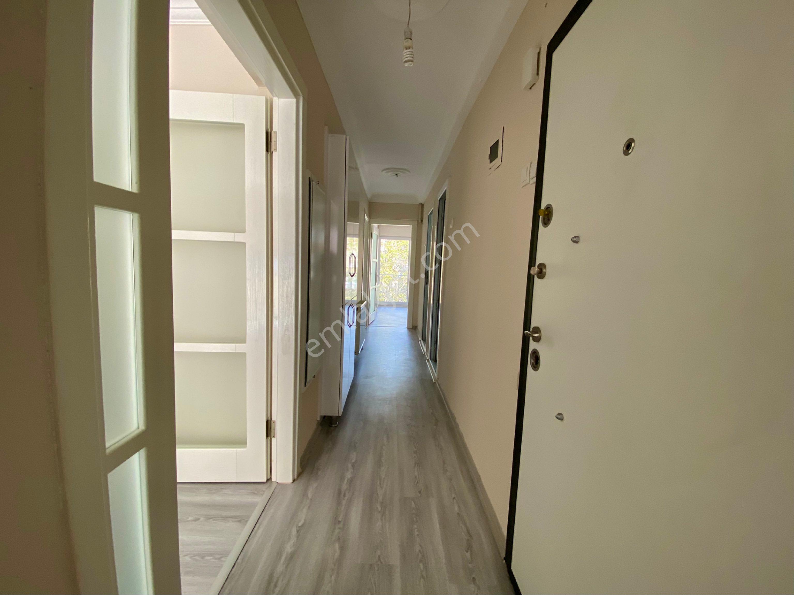 Eab’den Aydın Satılık 2+1 Geniş 120 M2 3.kat Kurtuluş Mah. İçi Sıfır Yapılı Doğalgazlı Daire - Görsel 16