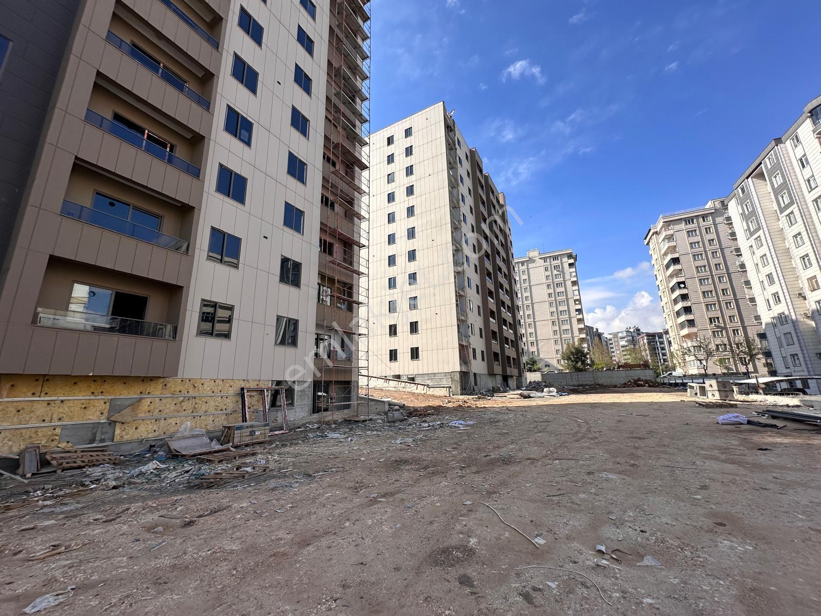 Akev Gayrimenkul'den Kköprü Akpiyar'da Sitede 1+1 Ara Kat Daire - Görsel 19