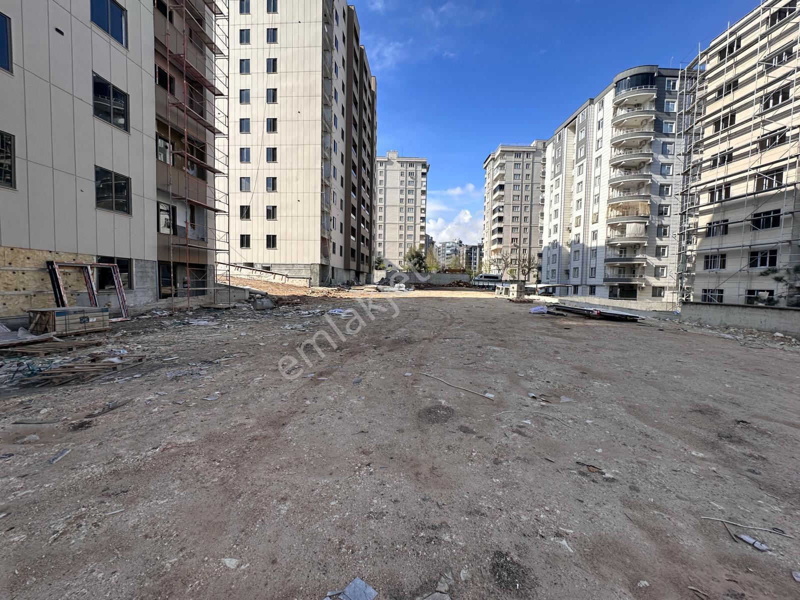 Akev Gayrimenkul'den Kköprü Akpiyar'da Sitede 1+1 Ara Kat Daire - Görsel 15