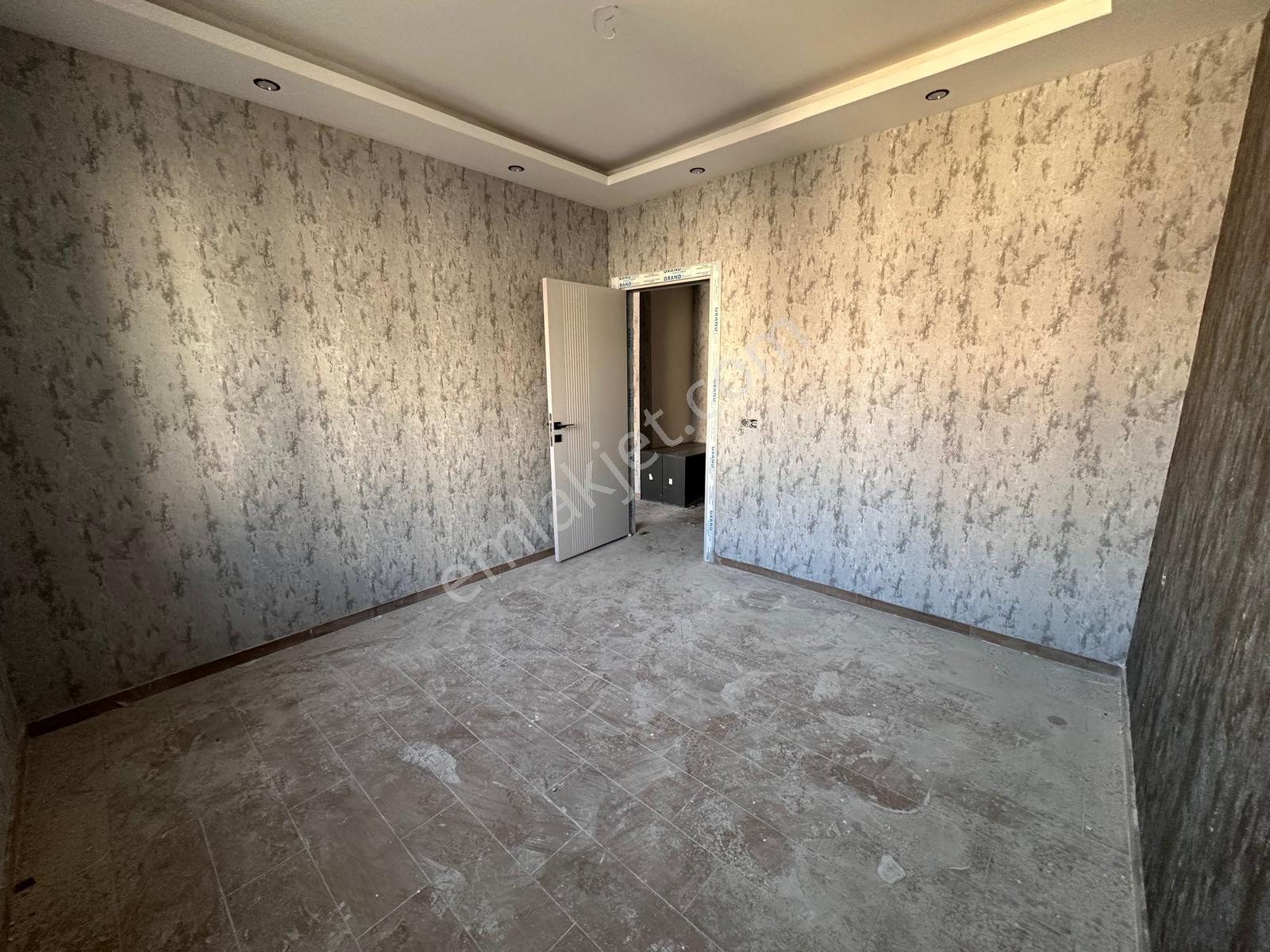 Akev Gayrimenkul'den Kköprü Akpiyar'da Sitede 1+1 Ara Kat Daire - Görsel 6