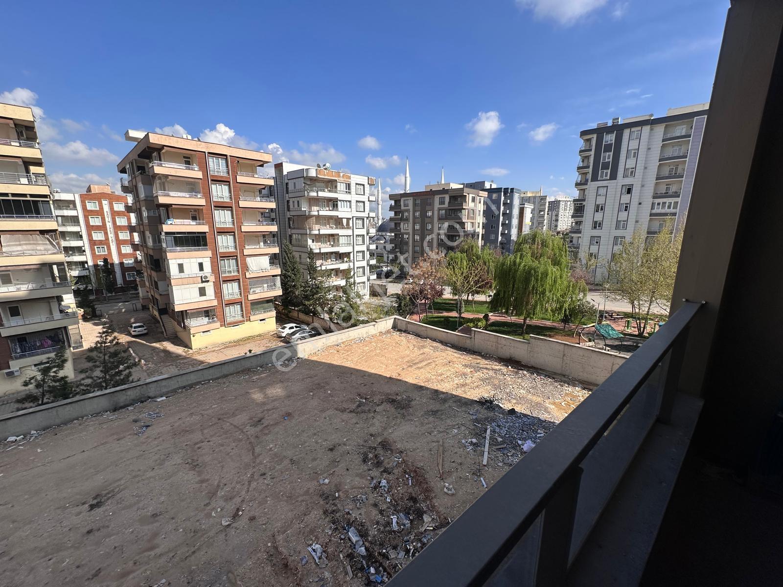 Akev Gayrimenkul'den Kköprü Akpiyar'da Sitede 1+1 Ara Kat Daire - Görsel 10