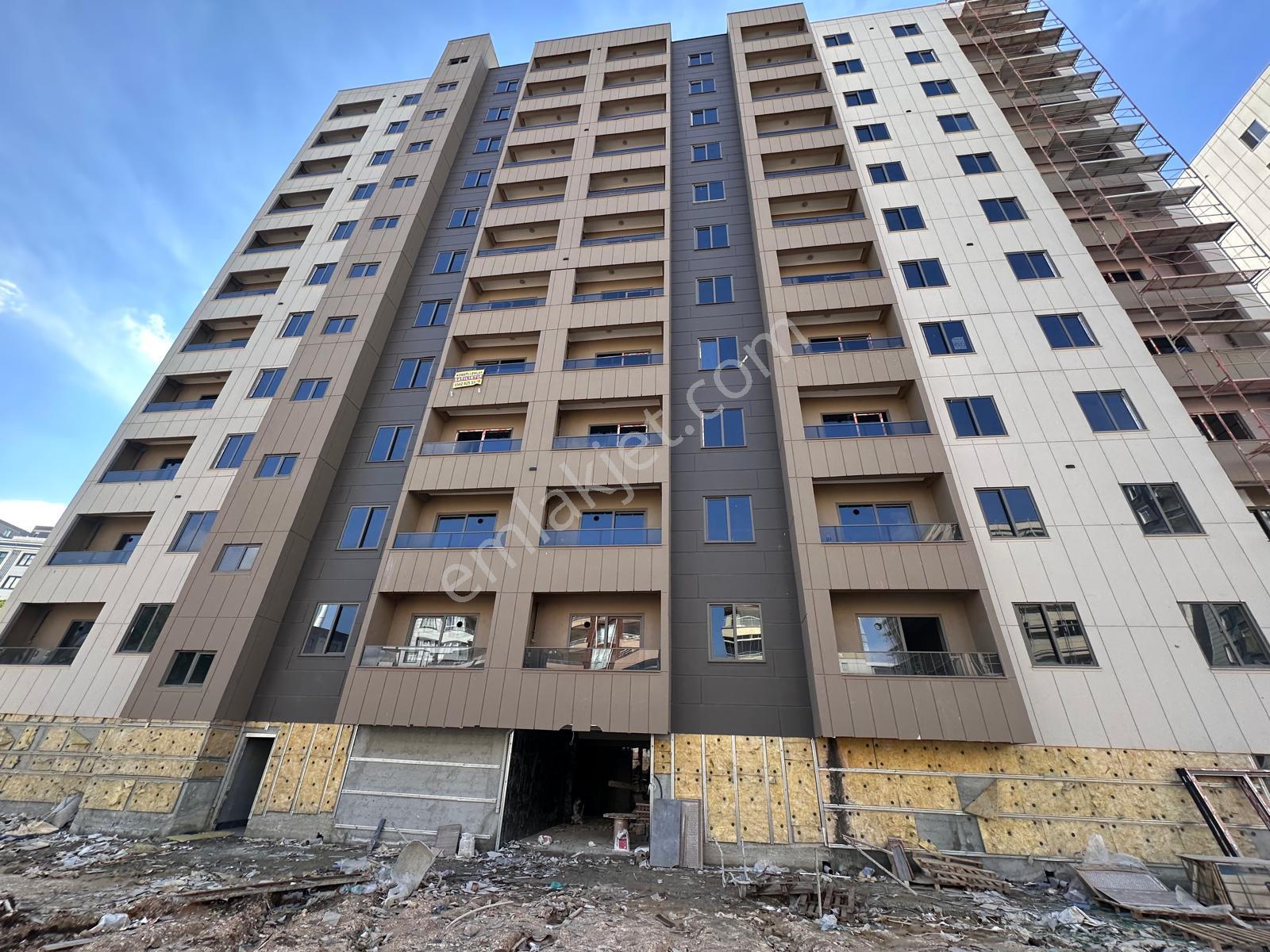 Akev Gayrimenkul'den Kköprü Akpiyar'da Sitede 1+1 Ara Kat Daire - Görsel 16