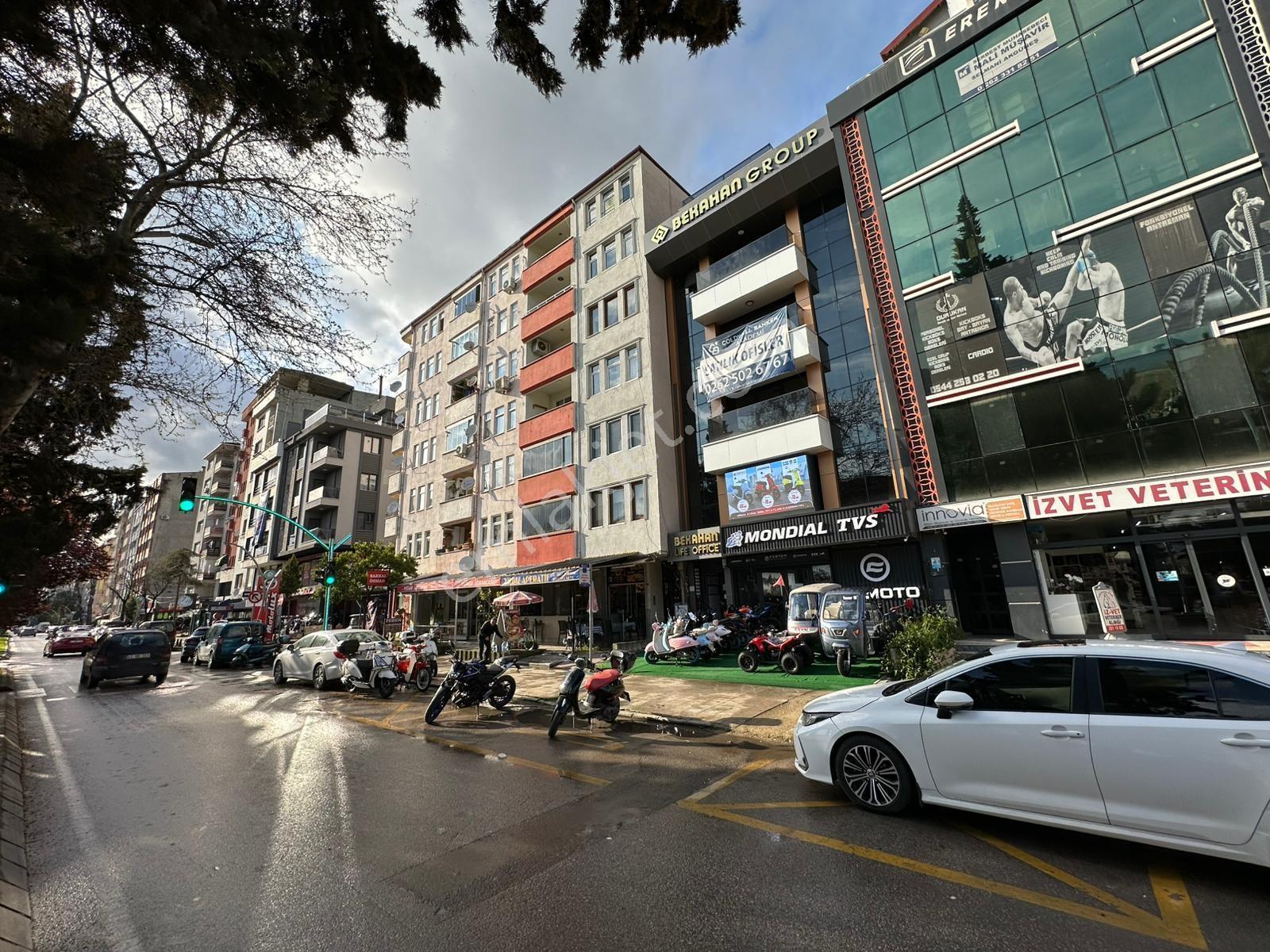 Cb Akademi Atatürk Bulvarı Kiralık 80 M2 Sıfır Ofis - Görsel 13