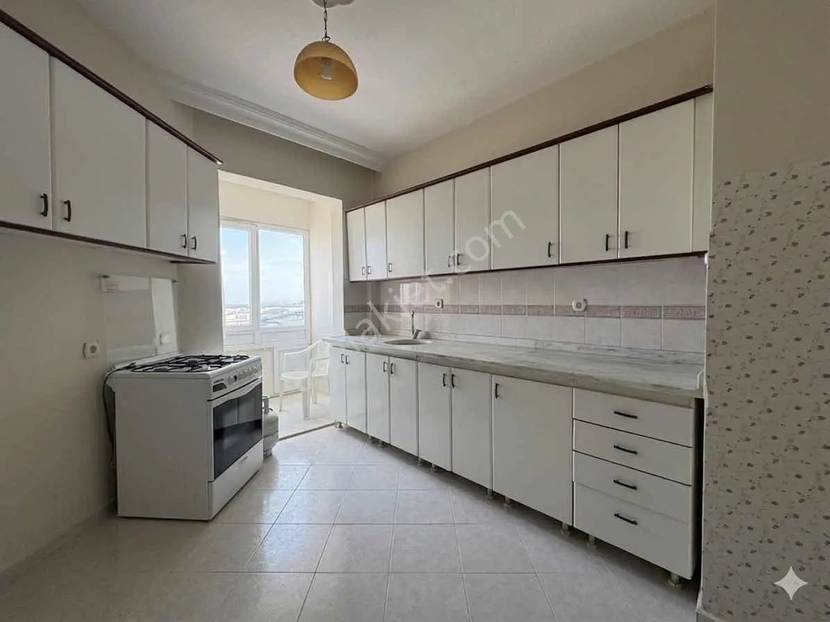 Antalya Konyaaltı Hurma'da Konum Avantajlı 3+1 Satılık Daire - Görsel 4