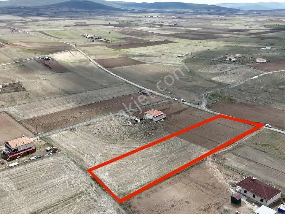 Duru Team - Çevril' De 4.819 M² Yol Kenarında Yatırımlık Arsa !! - Görsel 7