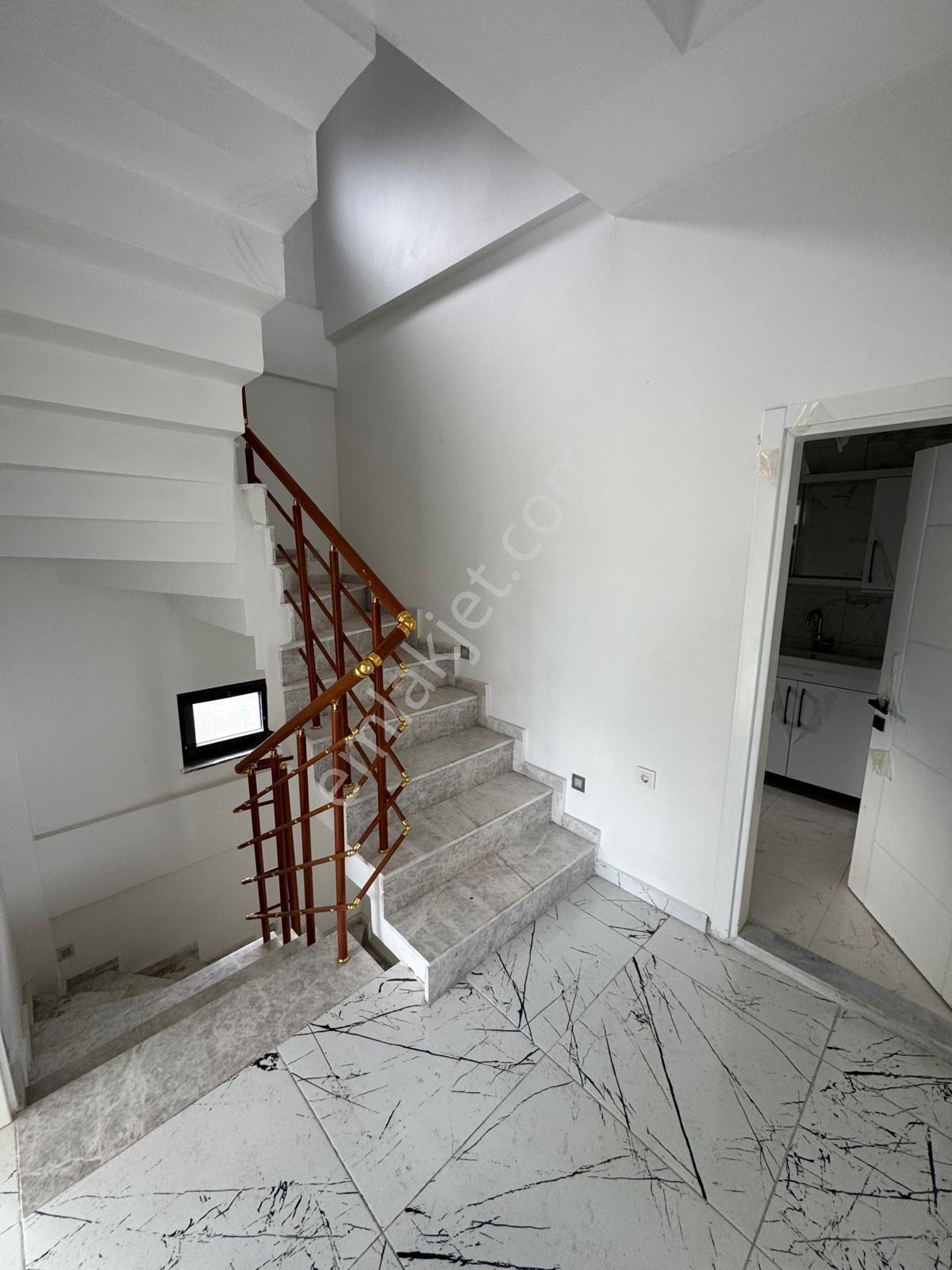 Taha Ergin Gayrimenkulden Doğa İçinde Manzaralı Villa - Görsel 6