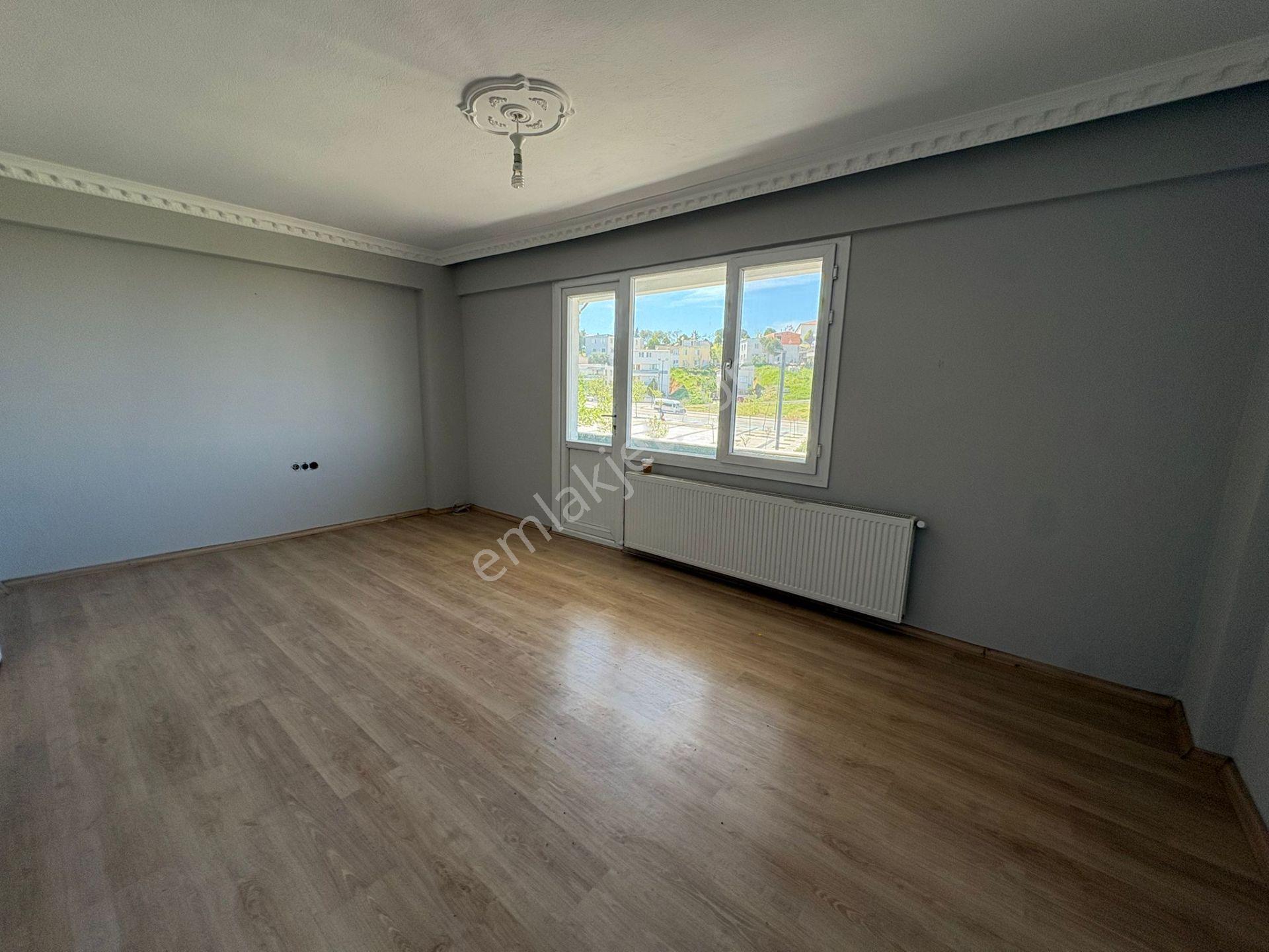 Örnekkenttde Ön Cephe 2+1 Kapalı Mutfak Satılık Daire - Görsel 3