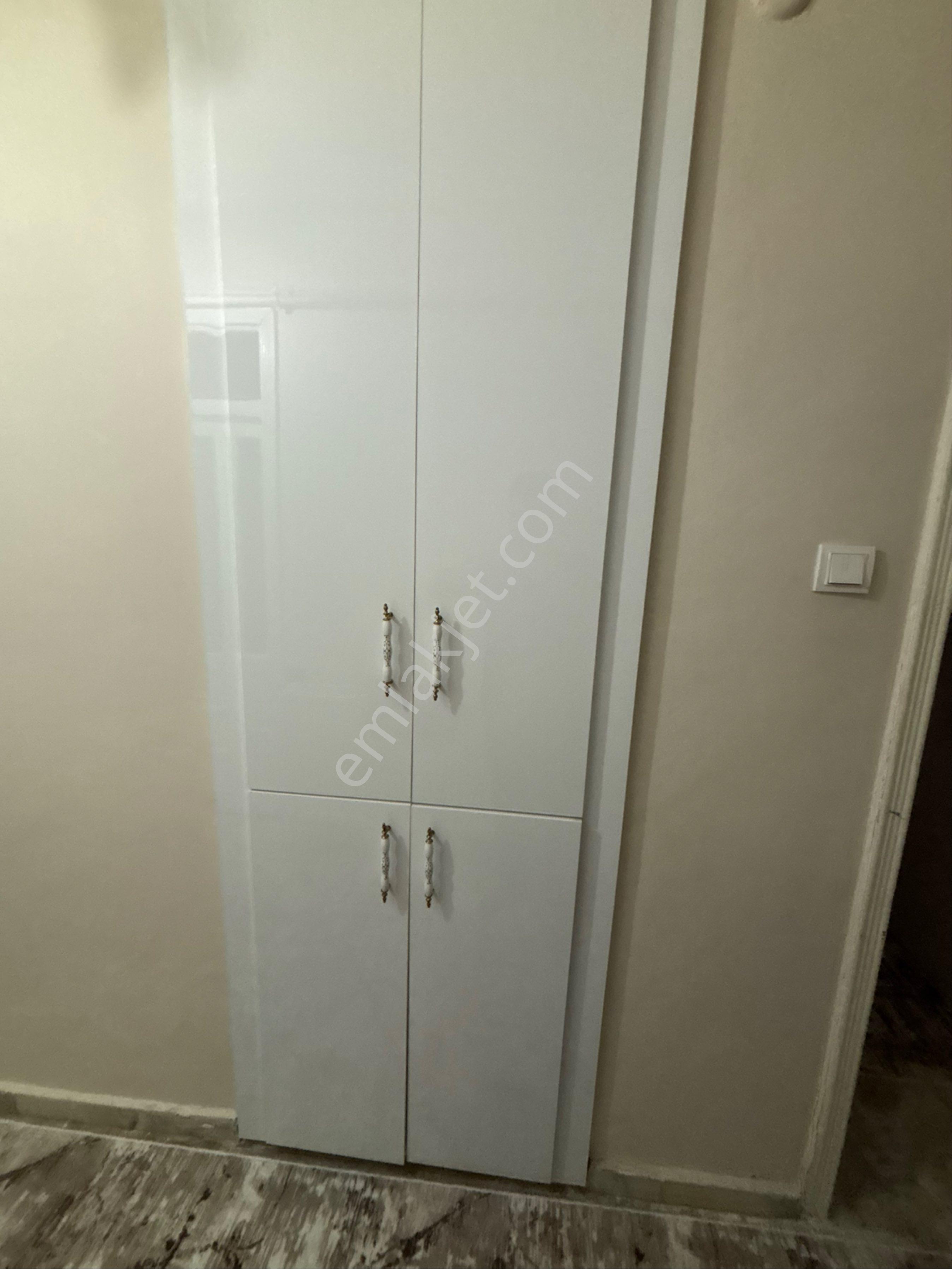 Evimiz Hamidiye Mahallesinde 4+1 250 Metrekare **acil Satılıktır**doğalgazlıdır. - Görsel 7