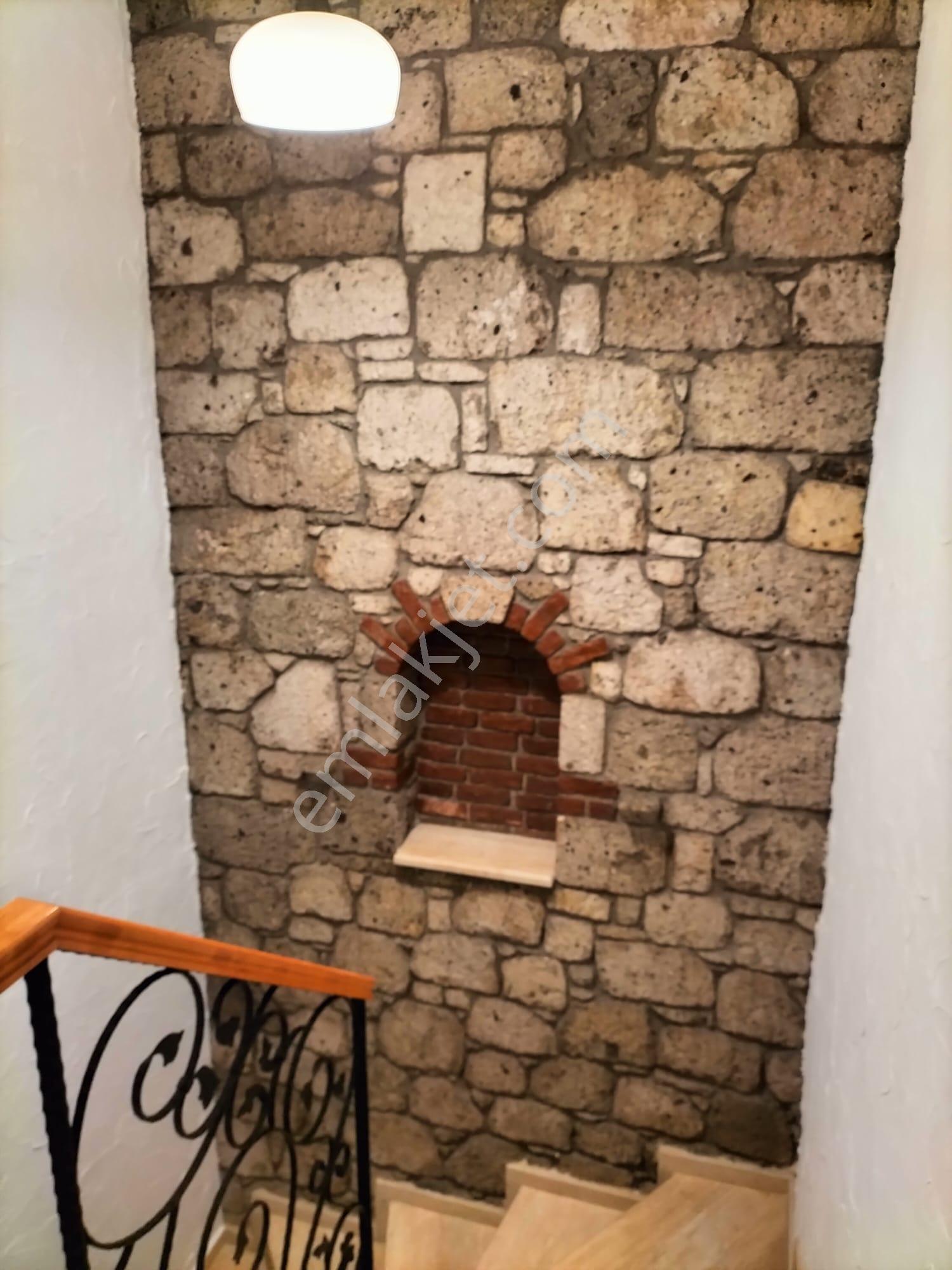 Kapari Bahçe Arkası Ticari Değeri Yüksek Taş Ev - Görsel 20