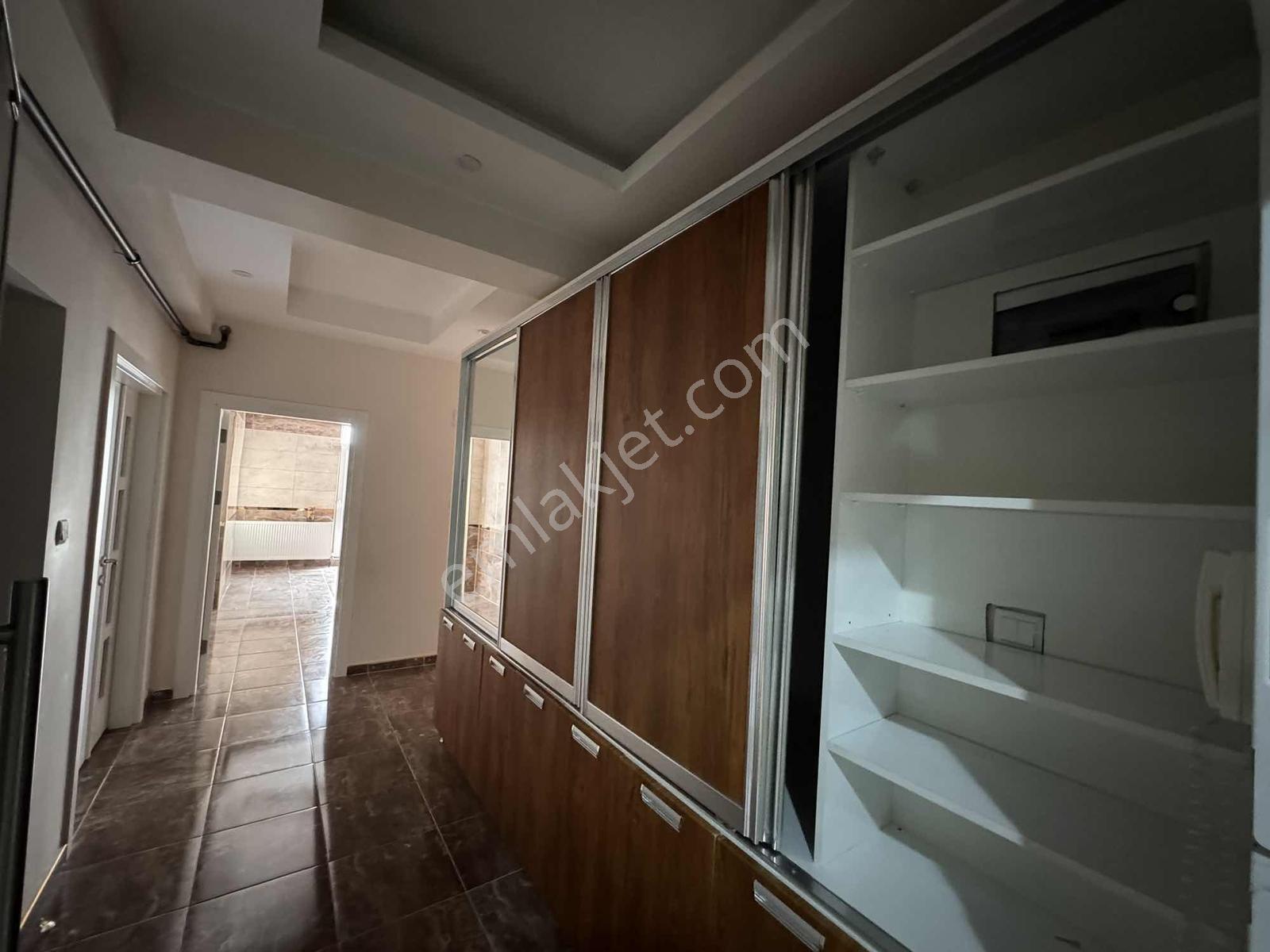 Azk'den Kendini Sevenlere Merkezi Lokasyonda Kiralık 2+1 Daire - Görsel 13