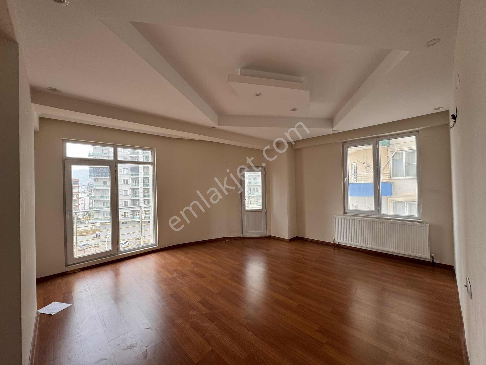 Azk'den Kendini Sevenlere Merkezi Lokasyonda Kiralık 2+1 Daire - Görsel 26