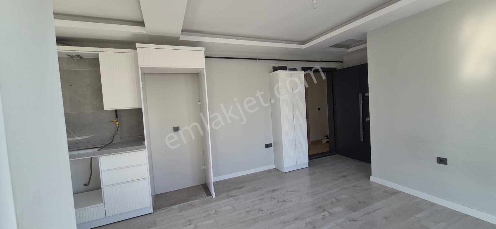 Dere Gayrimenkul Dilekten Tramvay Altında Kiralık 1+1 Daire - Görsel 11