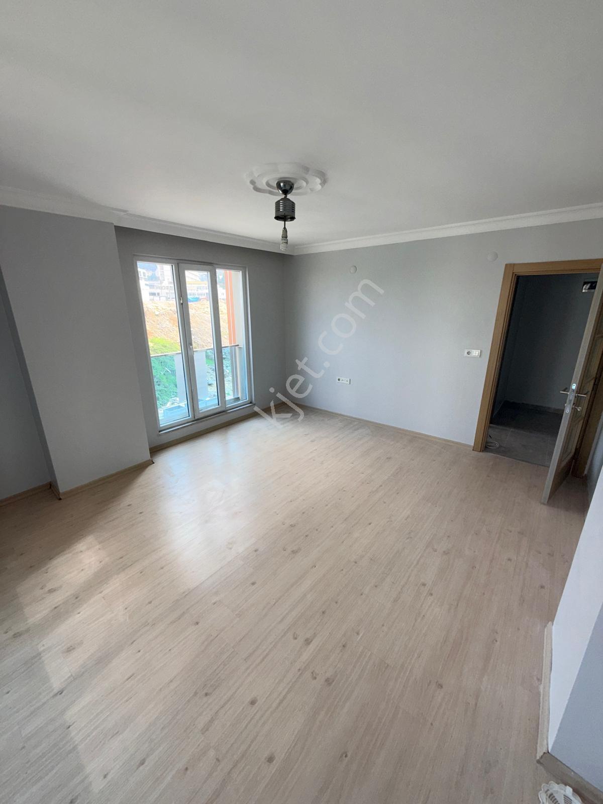 Çayırova Happy Twon Plus Sitesinde Kiralık Arakat 1+1 Daire - Görsel 17