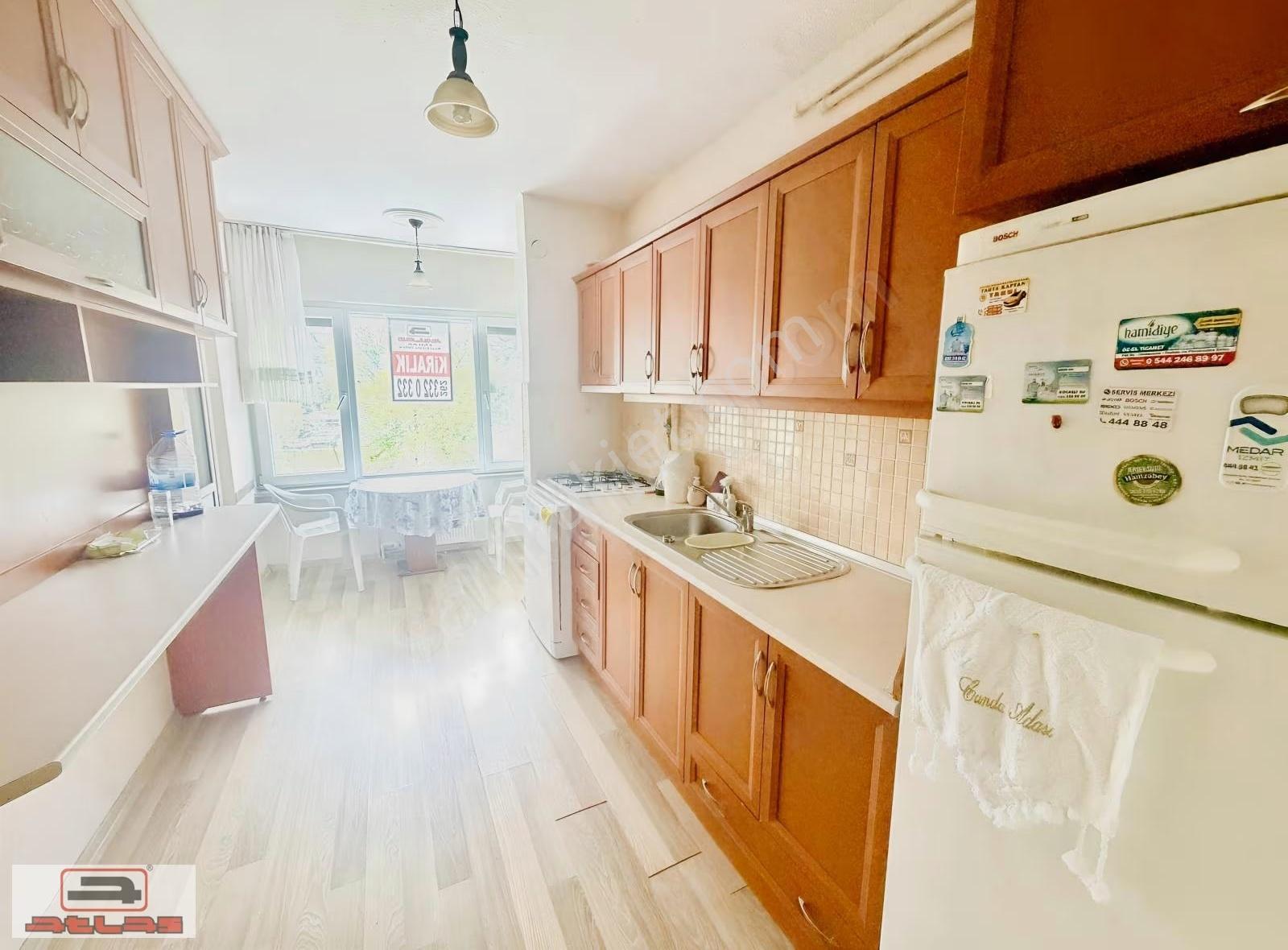 Yahyakaptan E-15 Blokta Eşyalı-eşyasız Kiralık 2+1 Yapılı Daire - Görsel 14