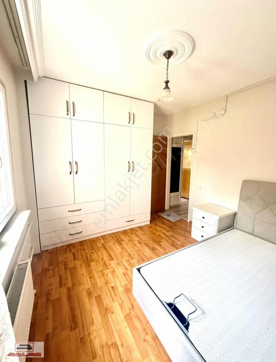 Yahyakaptan E-15 Blokta Eşyalı-eşyasız Kiralık 2+1 Yapılı Daire - Görsel 7