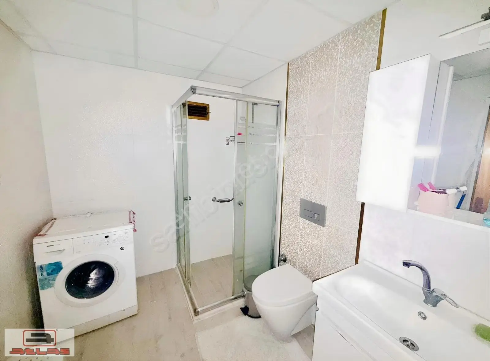Yahyakaptan E-15 Blokta Eşyalı-eşyasız Kiralık 2+1 Yapılı Daire - Görsel 4