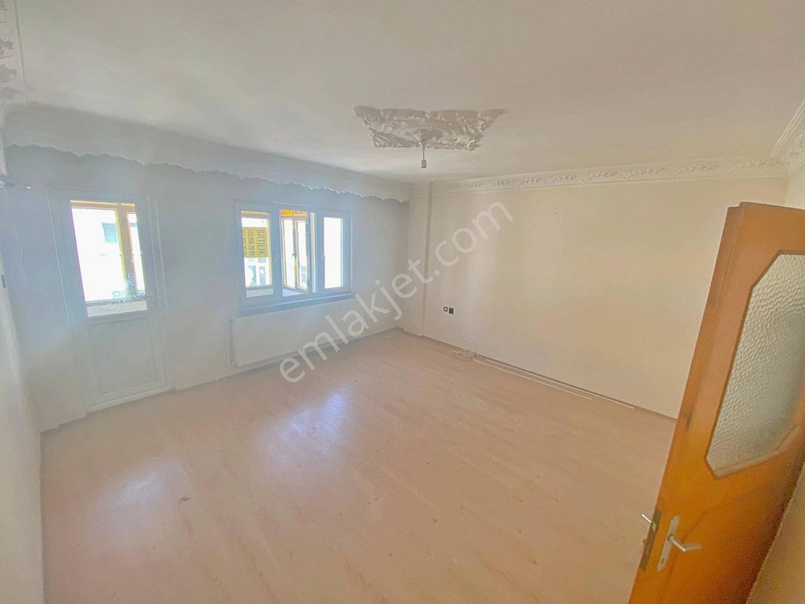 Çelik Emlaktan Sunullah Mah 2+1 Arakat Kiralık Daire - Görsel 2