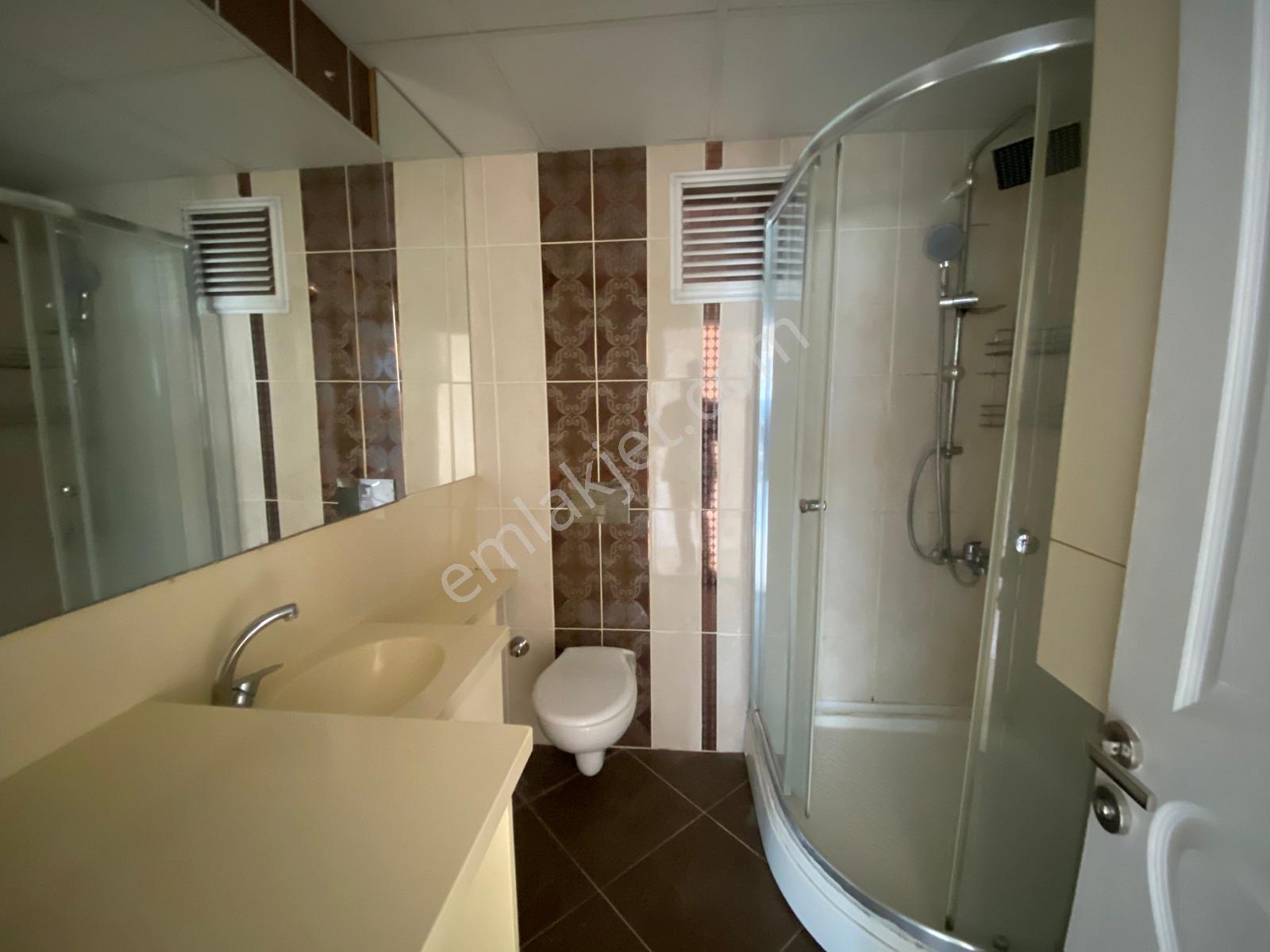 Bulut Emlak'tan Koruparkta Kiralık Temiz 2+1 Daire - Görsel 11
