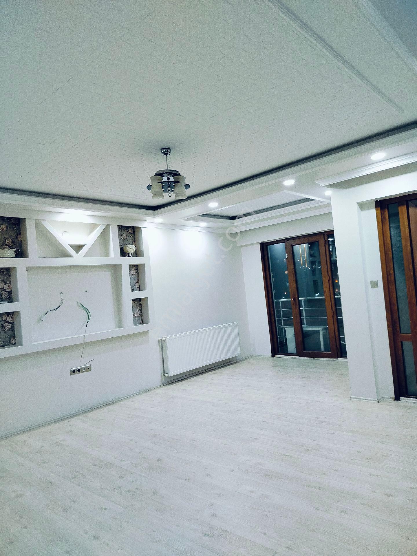 Amelya Gayrimenkulden Çukurçayırda Kiralık Daire