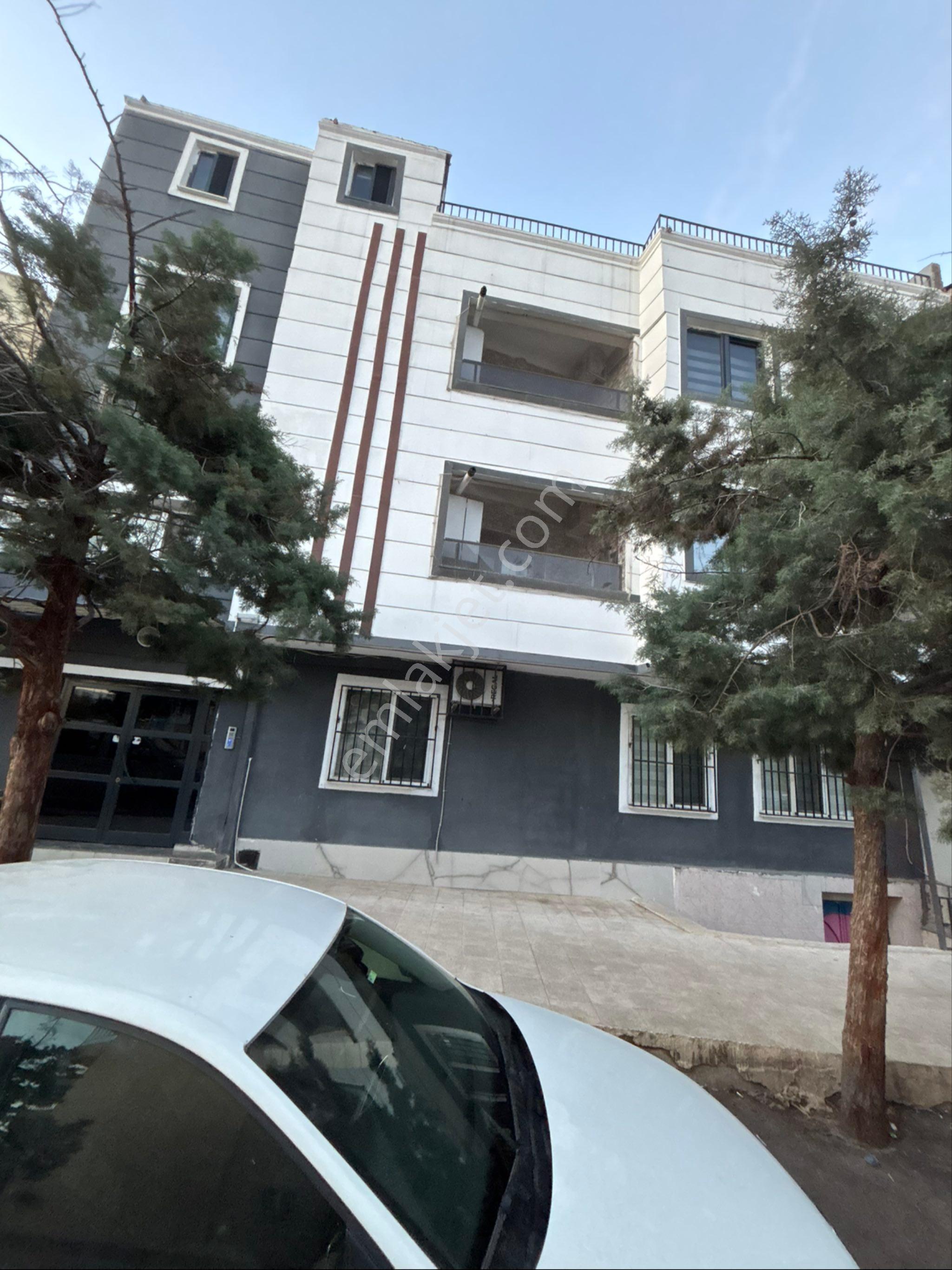 Haliliye Veteriner Caddesi Her Yere Ulaşım Kolaylığı Olan İyi Lokasyonlu 1+1 Eşyalı Evimiz - Görsel 10