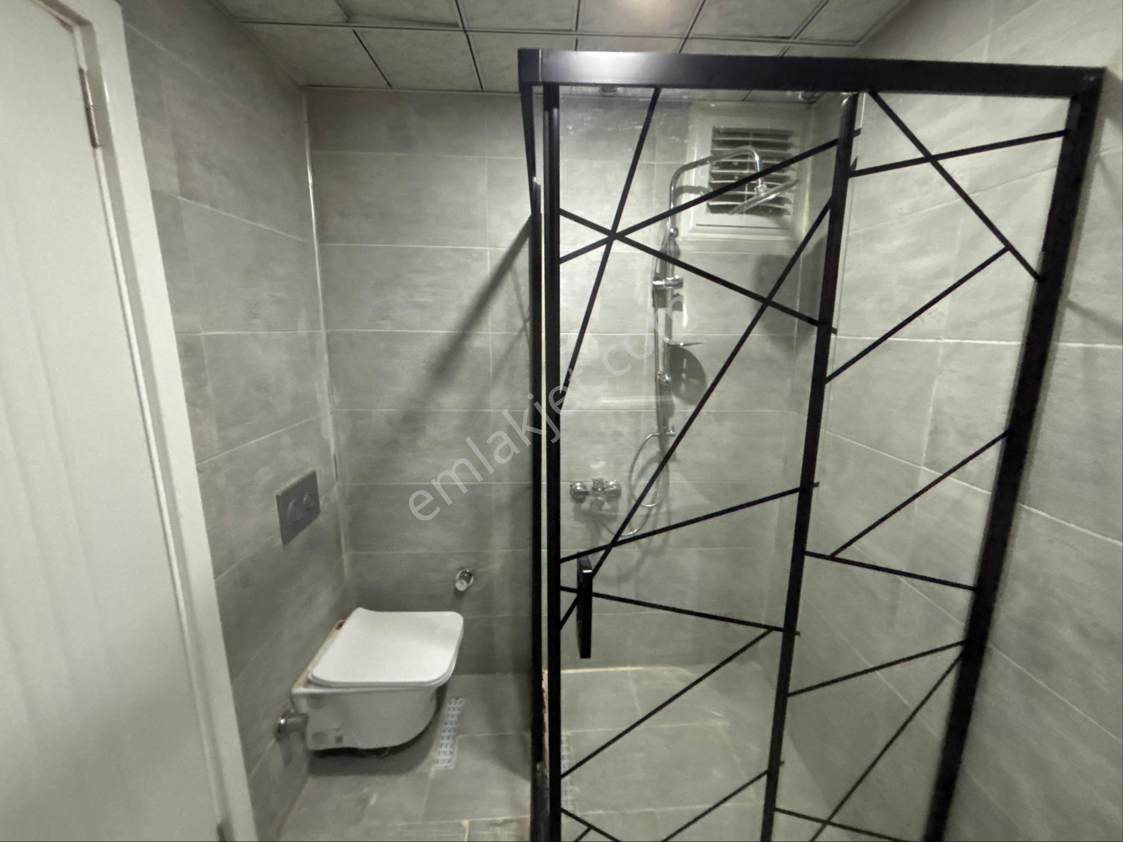Haliliye Veteriner Caddesi Her Yere Ulaşım Kolaylığı Olan İyi Lokasyonlu 1+1 Eşyalı Evimiz - Görsel 6