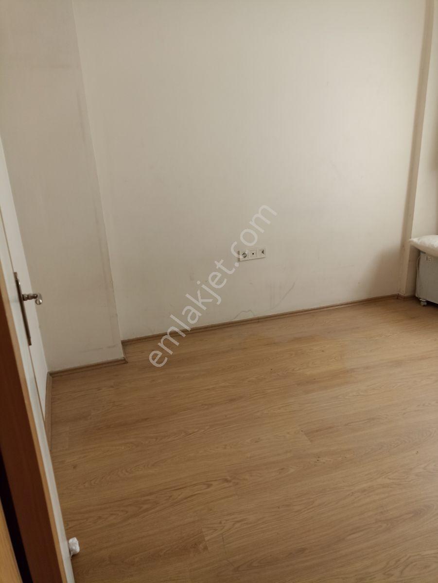 Bornova Ege Üniversitesi'ne Yürüyüş Mesafesinde Satılık 2+1 - Görsel 4
