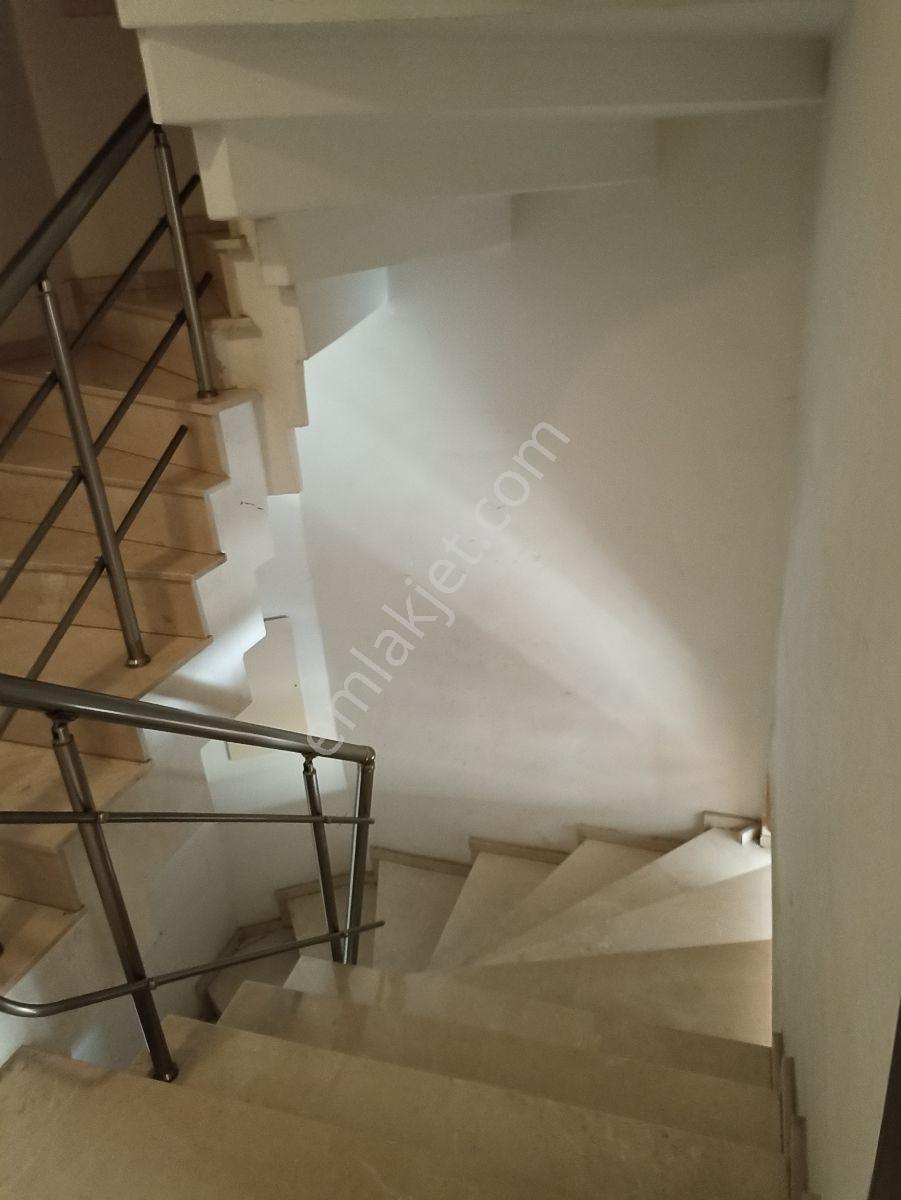 Bornova Ege Üniversitesi'ne Yürüyüş Mesafesinde Satılık 2+1 - Görsel 7