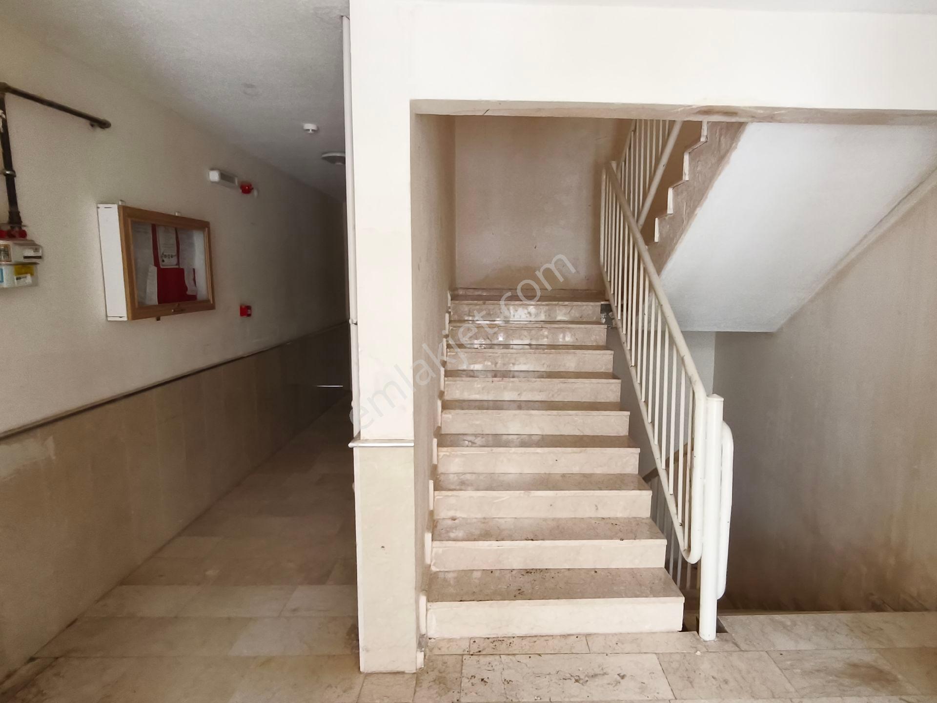 Kuruluş Gayrimenkulden Seyrantepe Maşuk Tokilerde Full Bakımlı Satılık 2+1 Ara Kat - Görsel 17