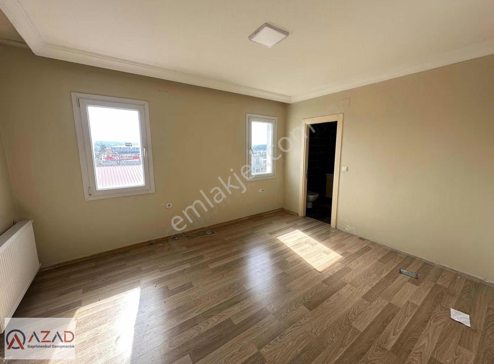 Azad-valilik Civarında Yola Cepheli Kiralık 2+1 Apart - Görsel 4
