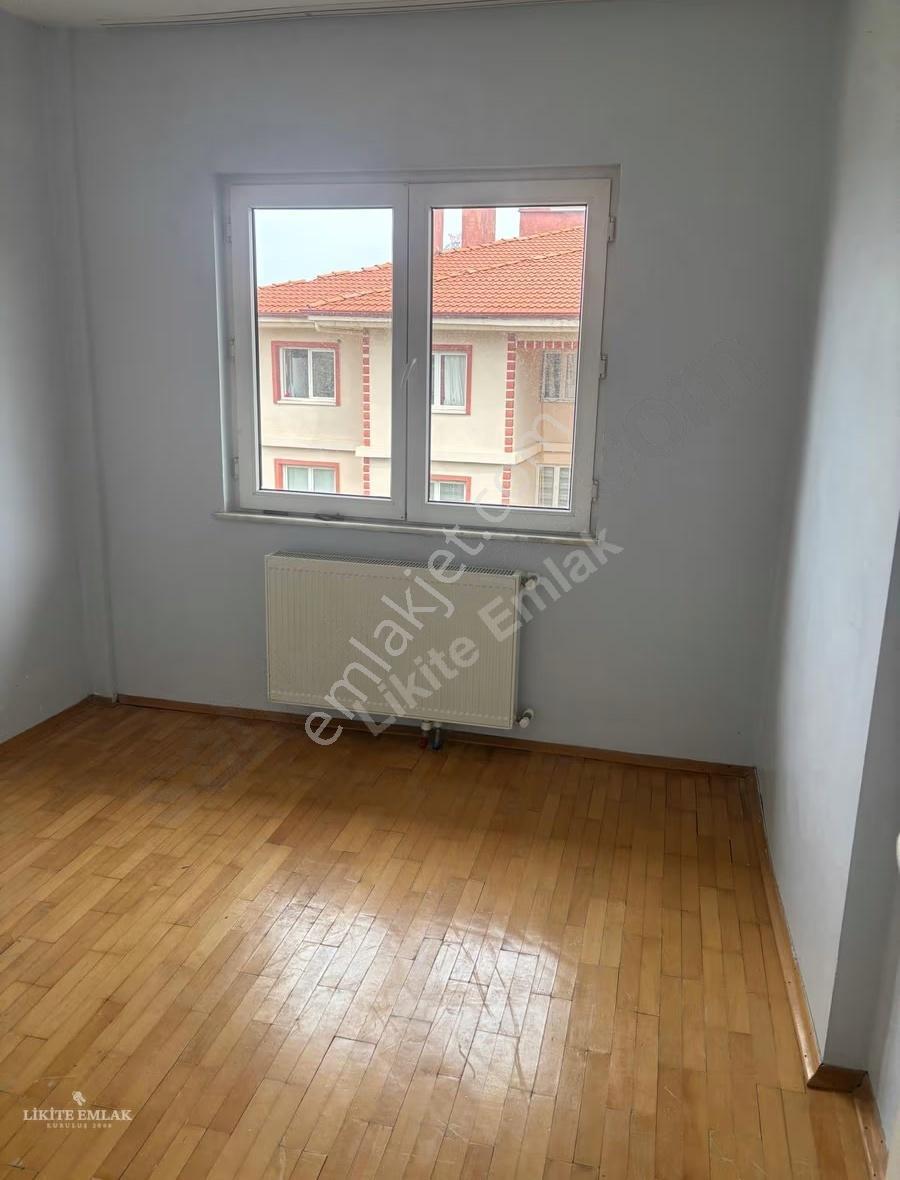 Likite Emlak'tan Subaşı'nda 3+1 Kiralık 3. Kat Daire - Görsel 12