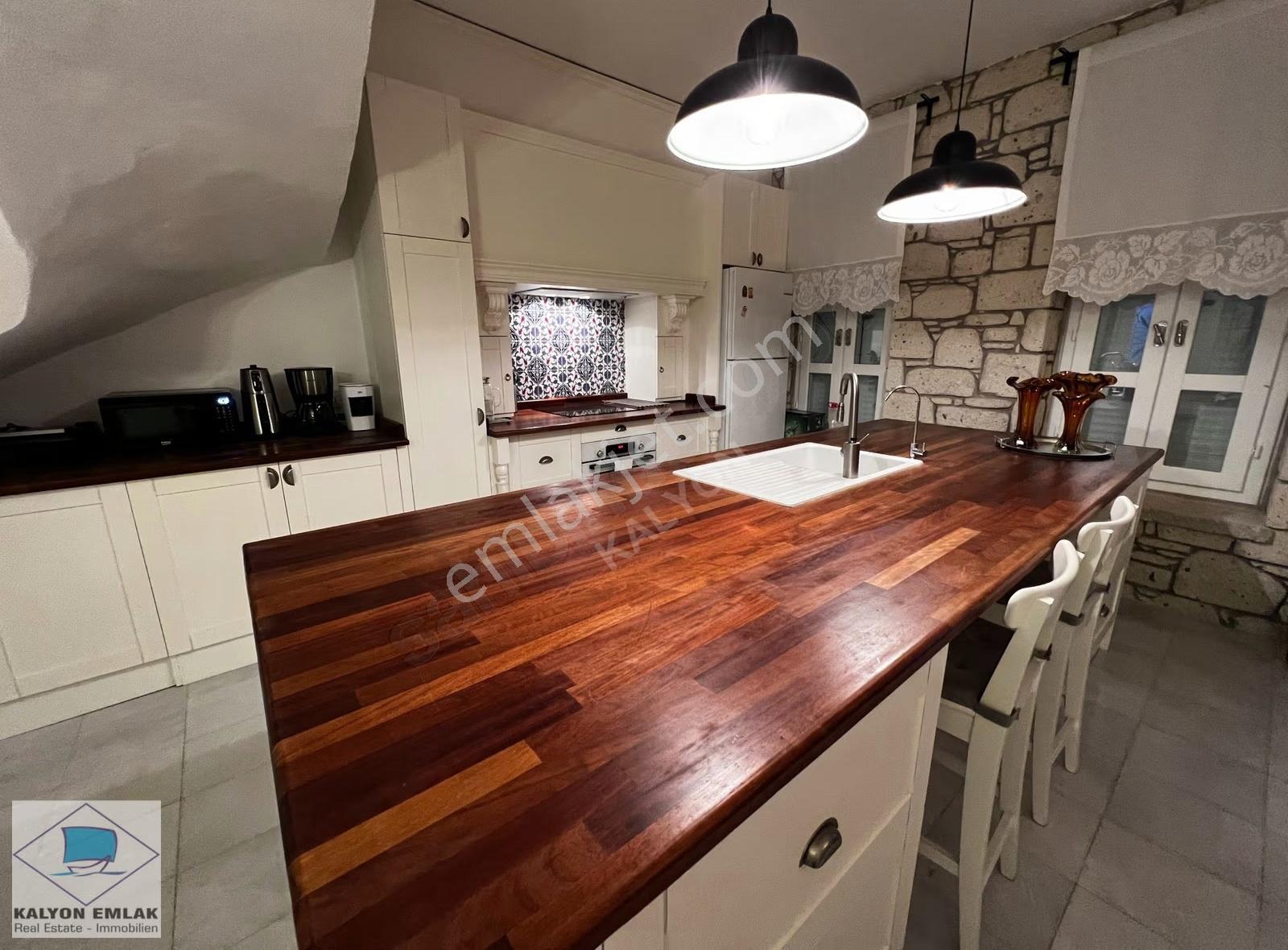 Alaçatı Merkezde 3 Oda 3 Banyo Müstakil Havuzlu Klimalı Villa - Görsel 6