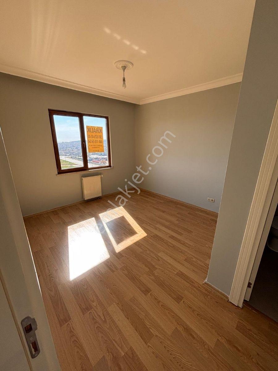 Aker Emlaktan Gebze Kirazpınar Mahalledinde Kiralık Daire - Görsel 16