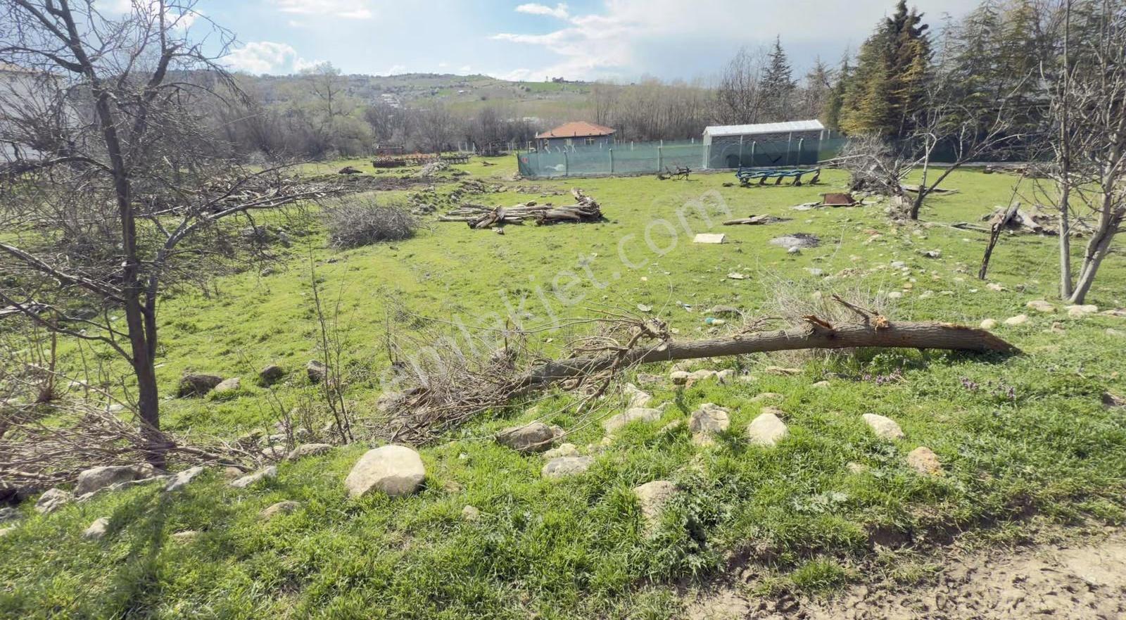 Güvenç Mahallesinde Köyiçi Bahçelik Müstakil Arsa - Görsel 10