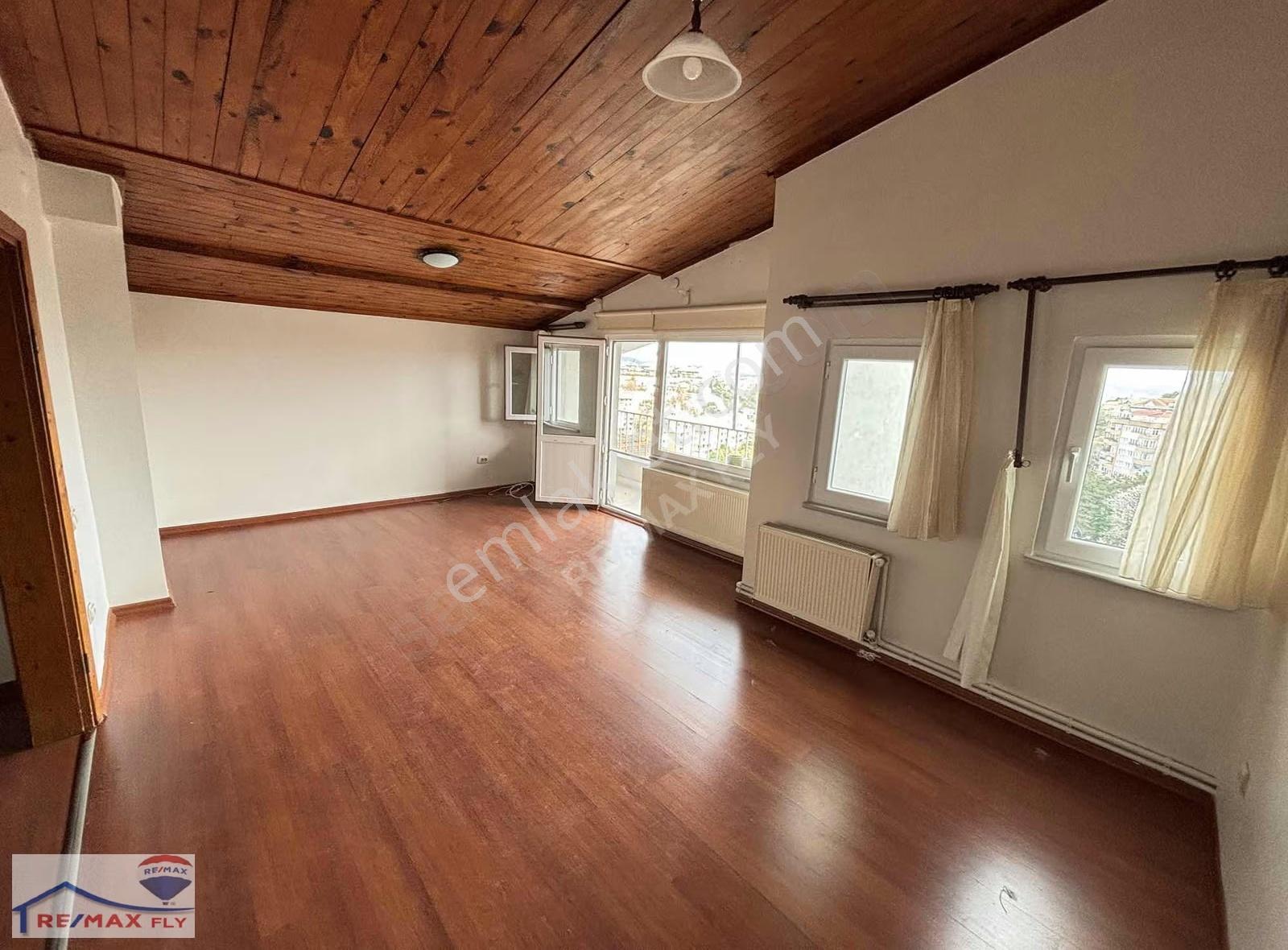 Sarıyer Tarabya Sevgi Sitesinde Manzaralı 2+1 Kiralık Daire - Görsel 9