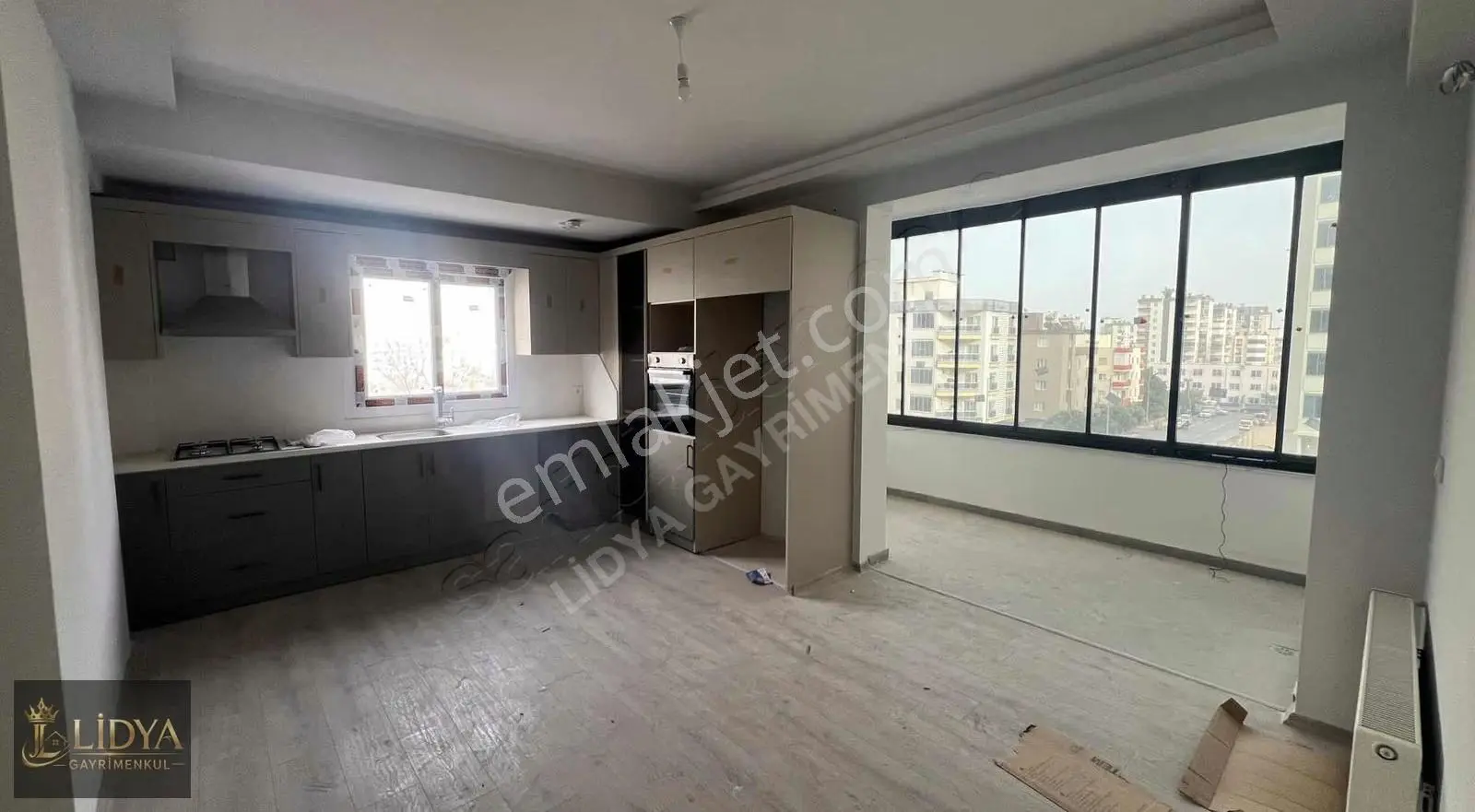 Site İçerisinde Lüks 3+1