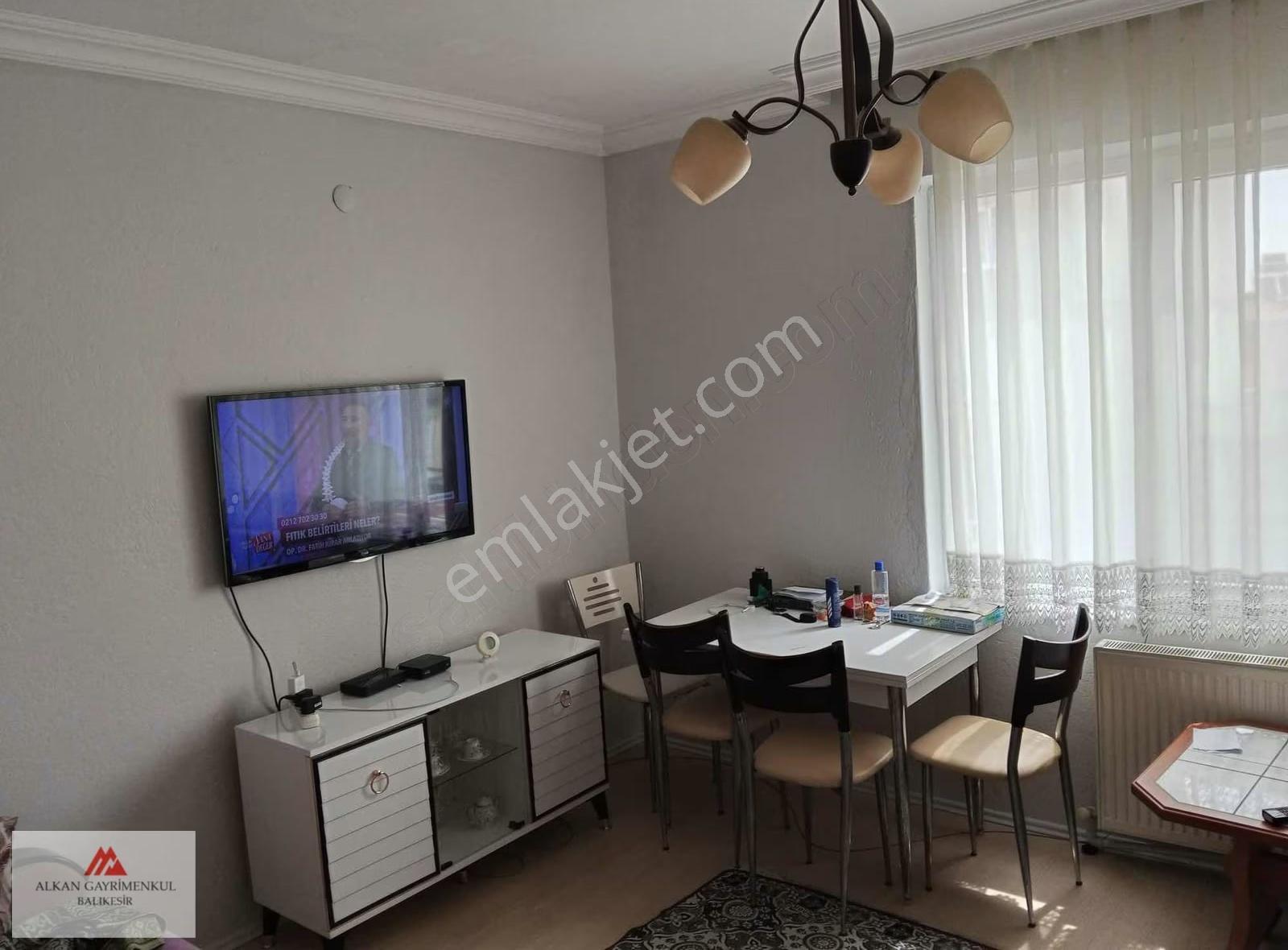 Koray Lisesi Ve Çarşıya Pazara Markete Yakın Kombili 2+1 Daire - Görsel 21