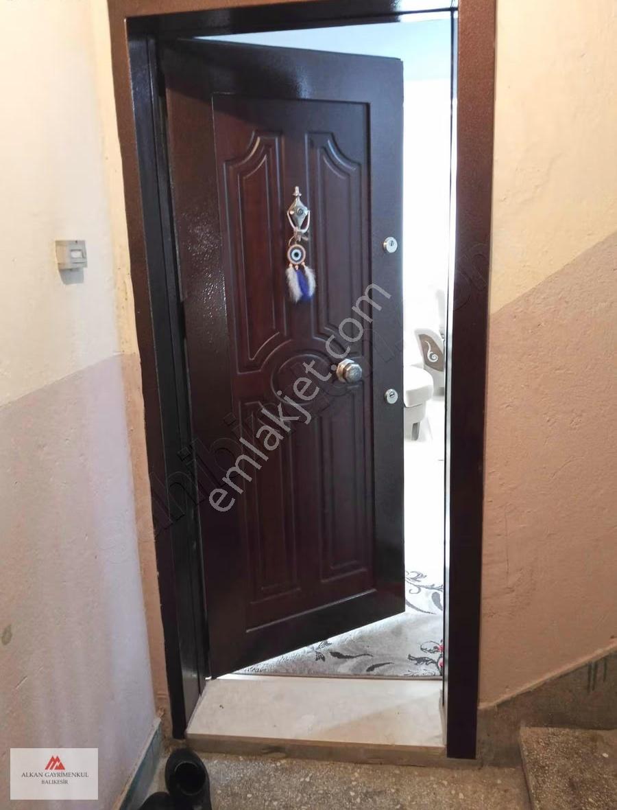 Koray Lisesi Ve Çarşıya Pazara Markete Yakın Kombili 2+1 Daire - Görsel 15