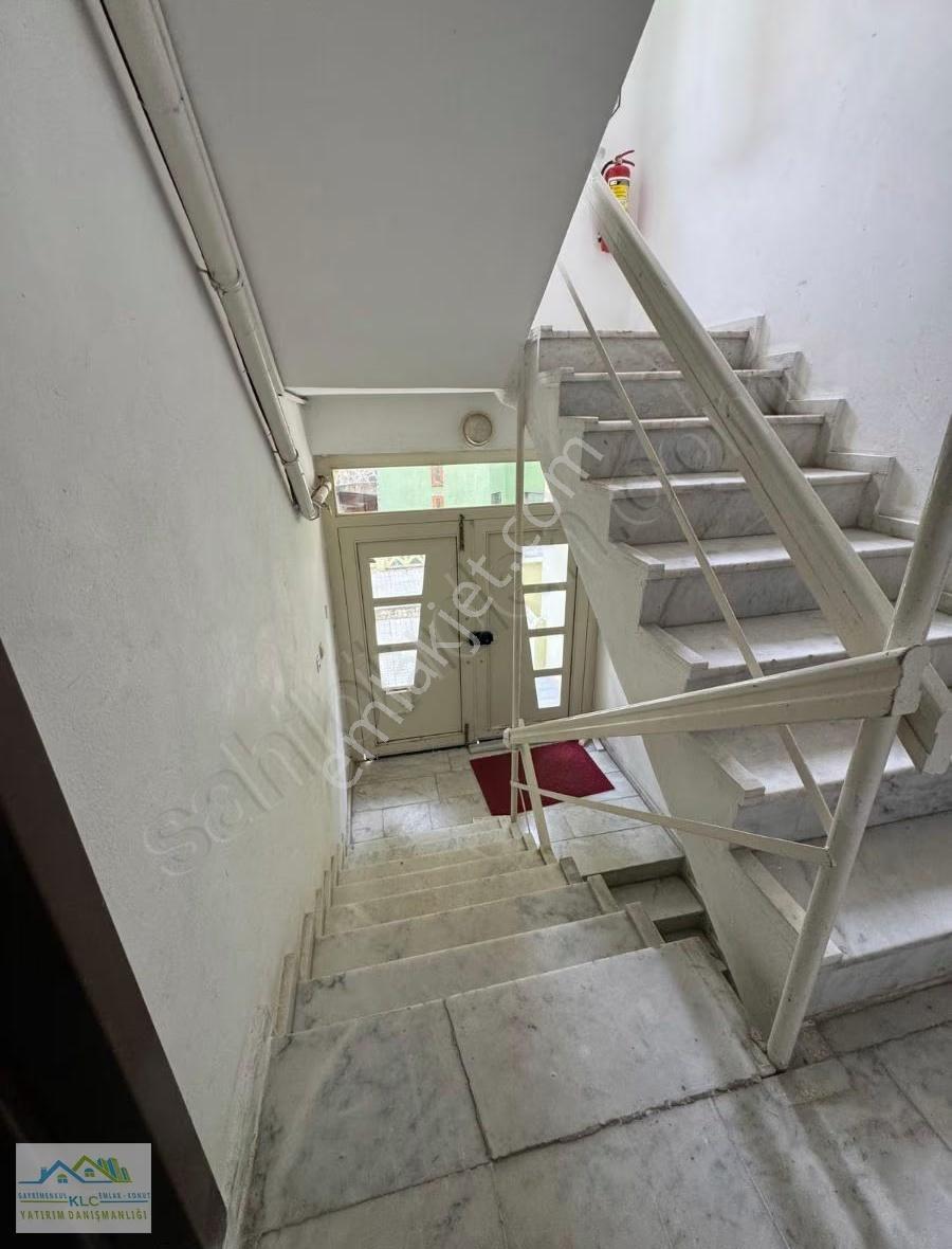 Klc Den Bahçelievler Mah.lozan Sok.postane Yanı 2+1 80 M² Daire - Görsel 3
