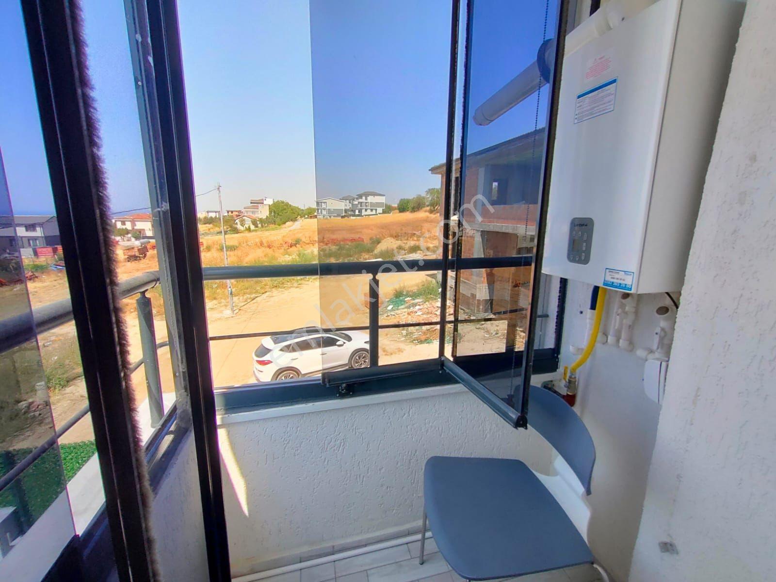 Yeniçiftlik'te Havuzlu Ful Eşyalı Şarkköşeli Müstakil Lüks Villa - Görsel 14