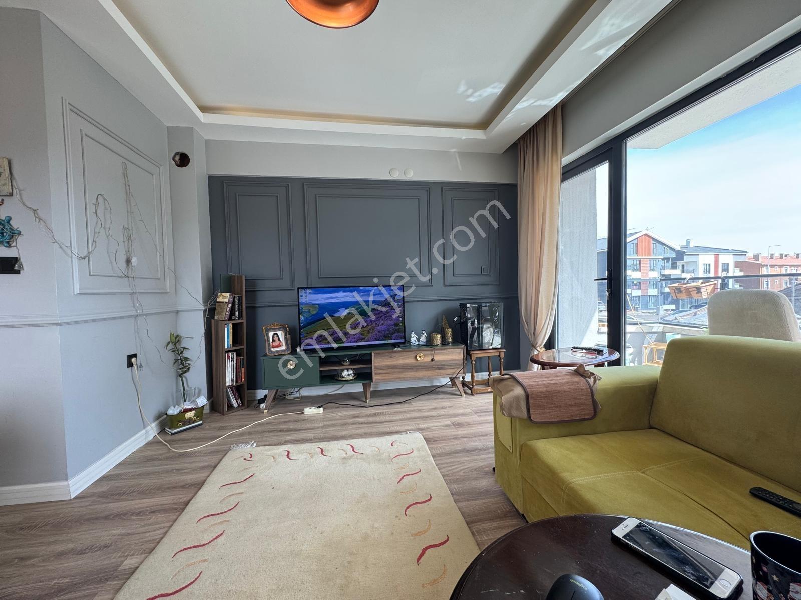 İncek'te İskanlı Ara Kat Kiracılı 50m2 Satılık 1+1 - Görsel 8