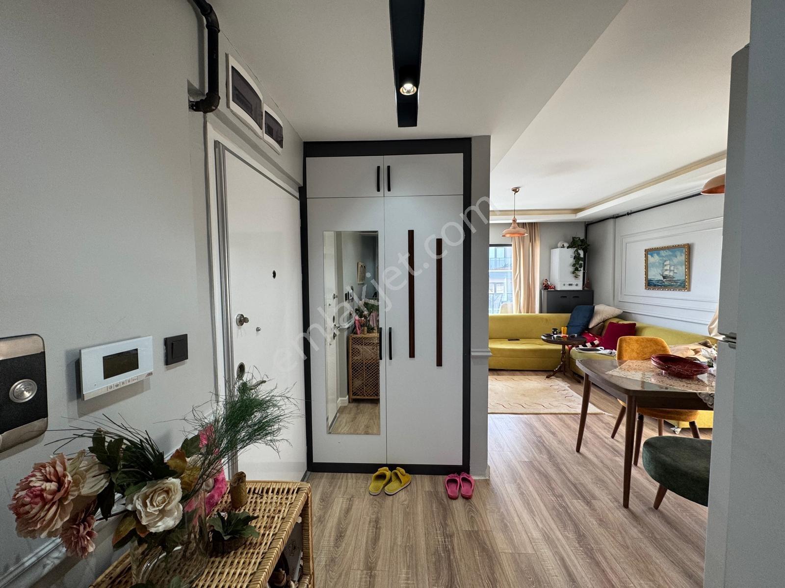 İncek'te İskanlı Ara Kat Kiracılı 50m2 Satılık 1+1 - Görsel 20
