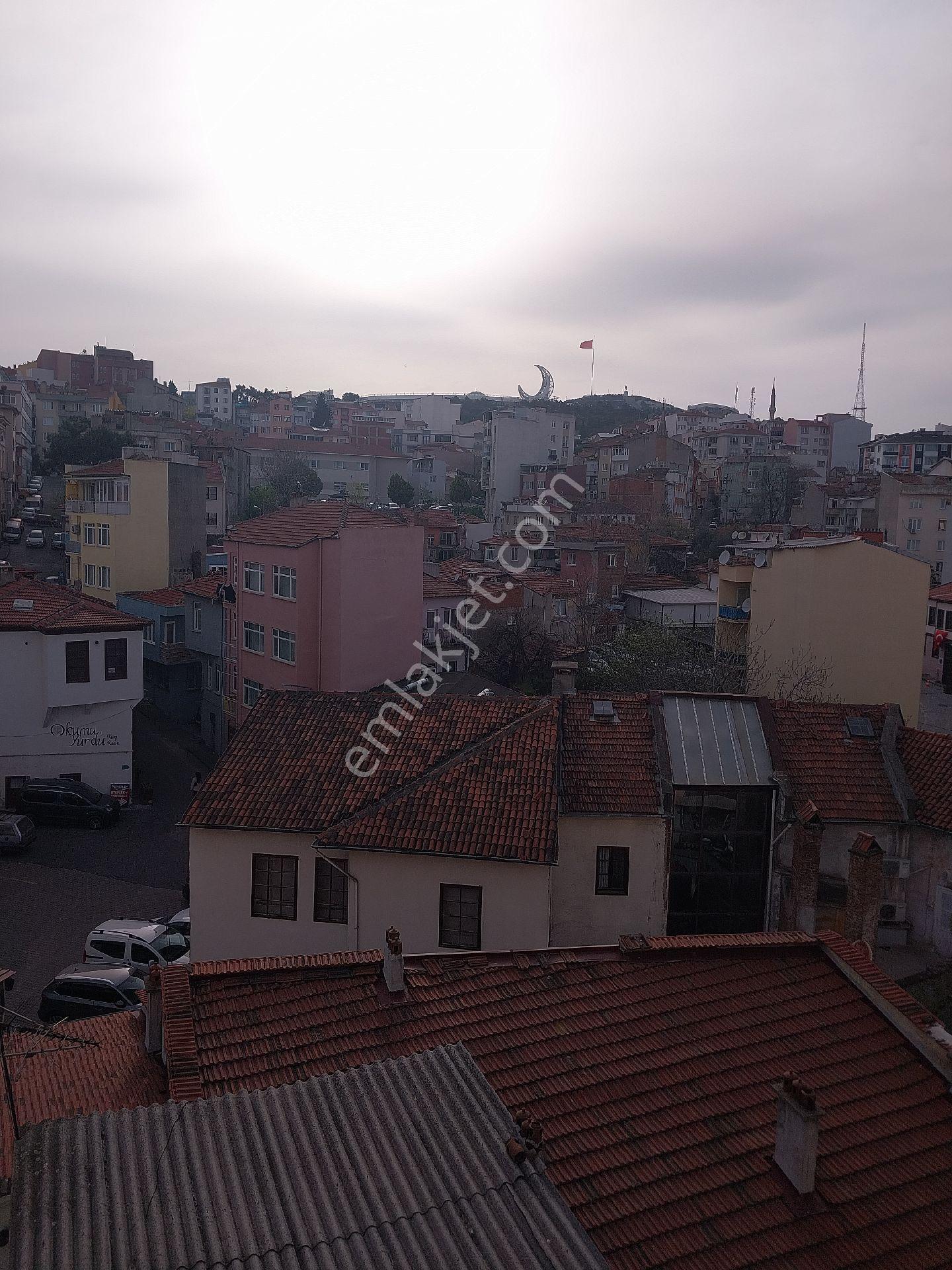 Balılkesir Çarşı Merkezde 2 Oda 1 Salon 90 M2 Kombili Ve Klimalı Uygun Fiyata Kiralık Daire. - Görsel 16